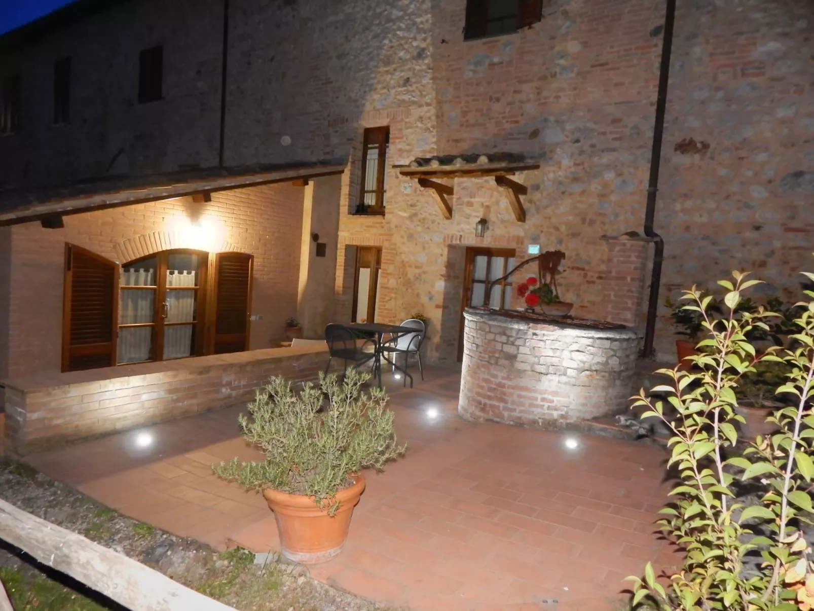 Wohnung auf dem Lande, 3 km vom Zentrum von Siena entfernt - Buiten