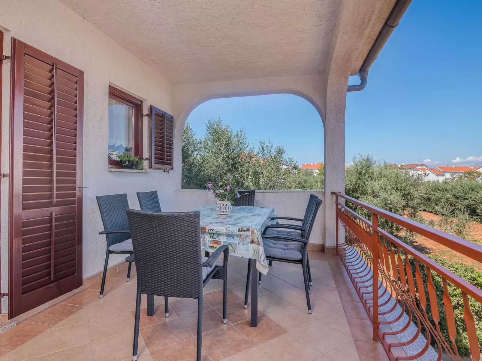 Marina Porat - Image-tags.info