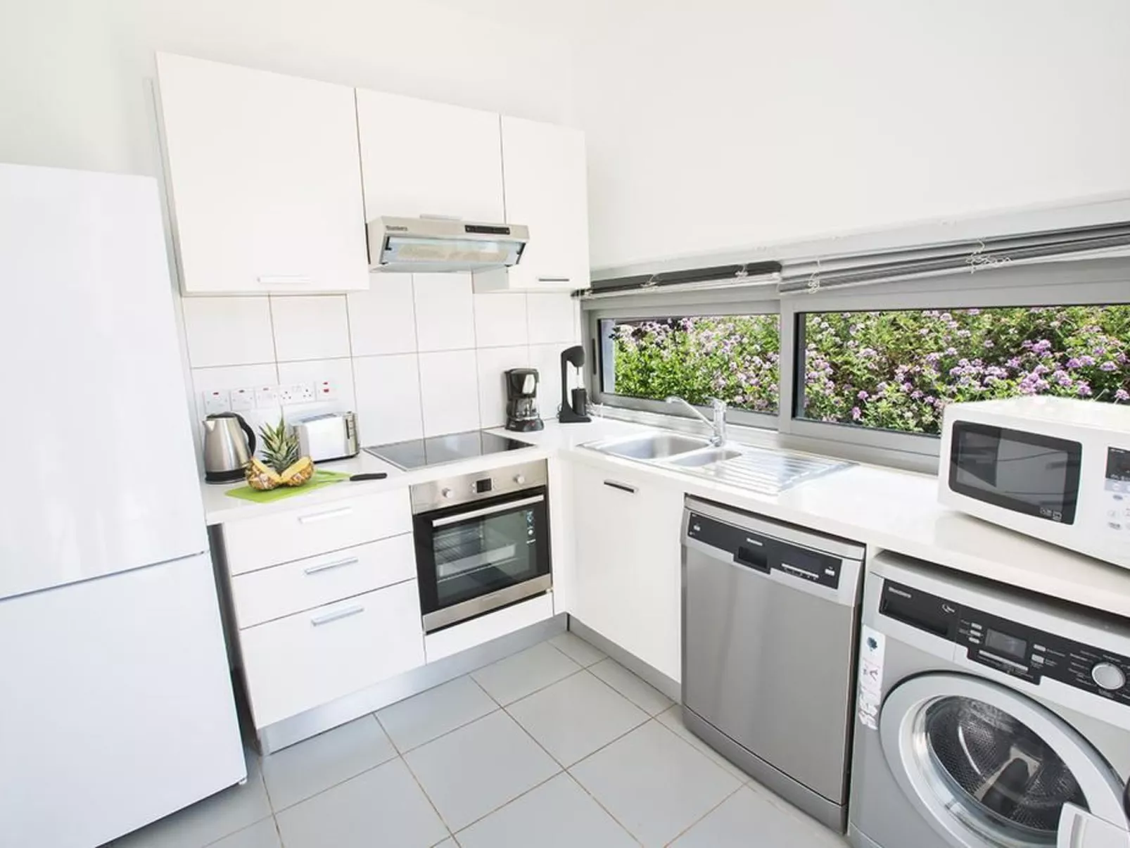 Latchi Ferienvilla EV26 - Image-tags.info