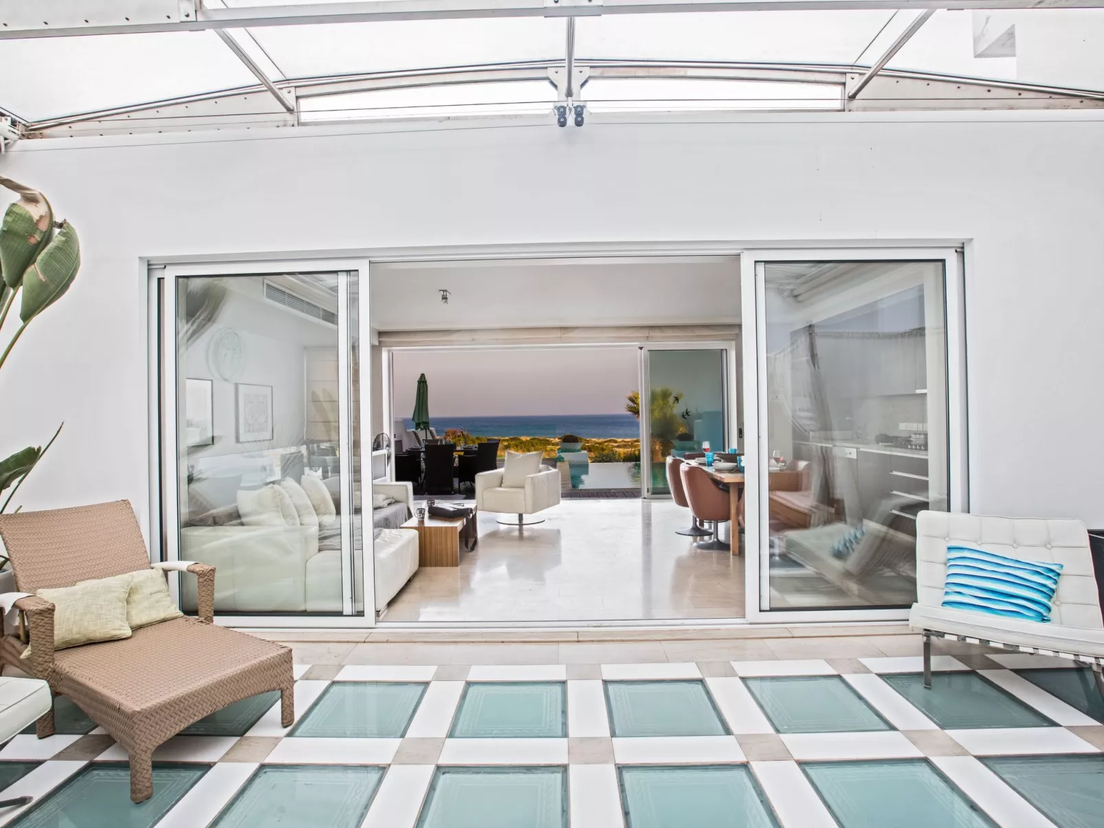 Geräumige Ferienvilla mit atemberaubendem Ausblick - Image-tags.info