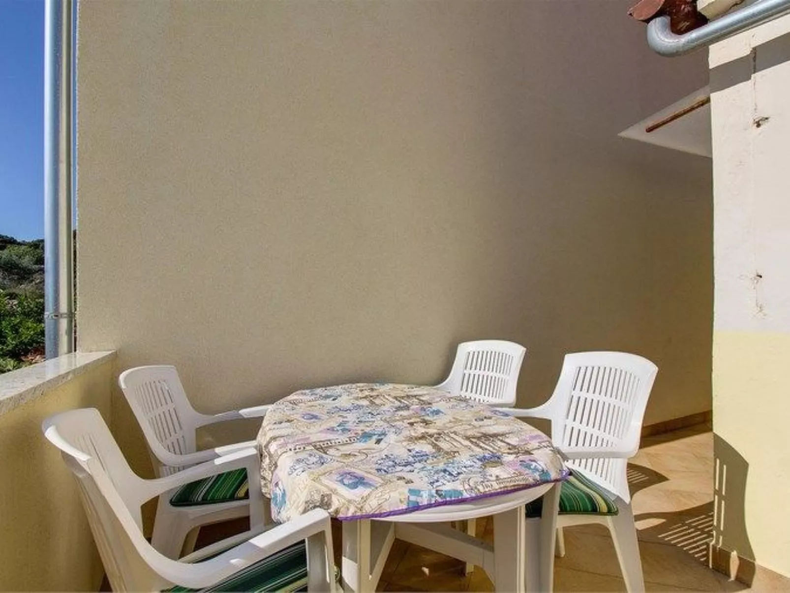 Mit Balkon - Image-tags.info