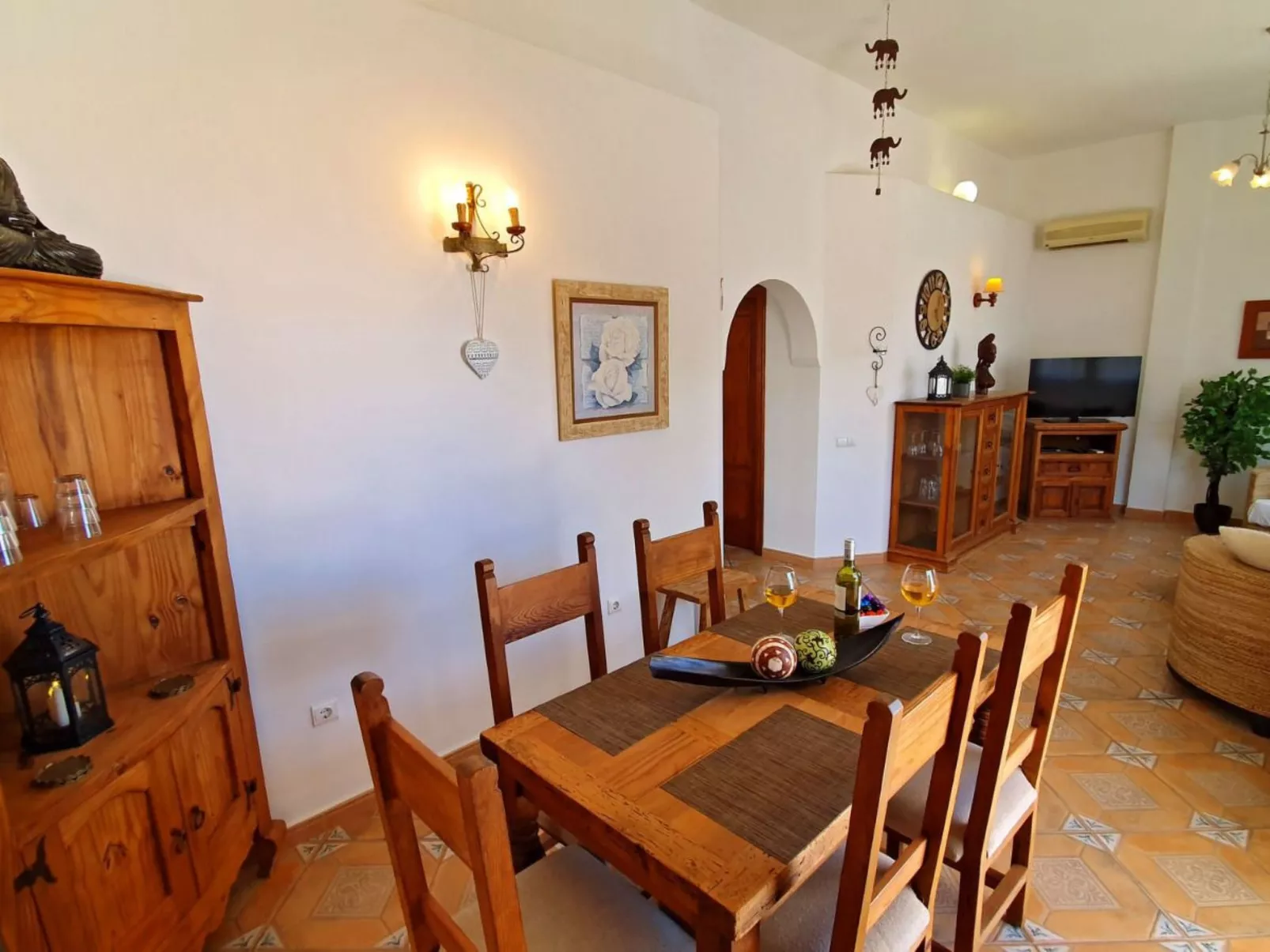 Gemütliches Ferienhaus in Tarajalejo mit Großem Garten und Meerblick - Image-tags.info