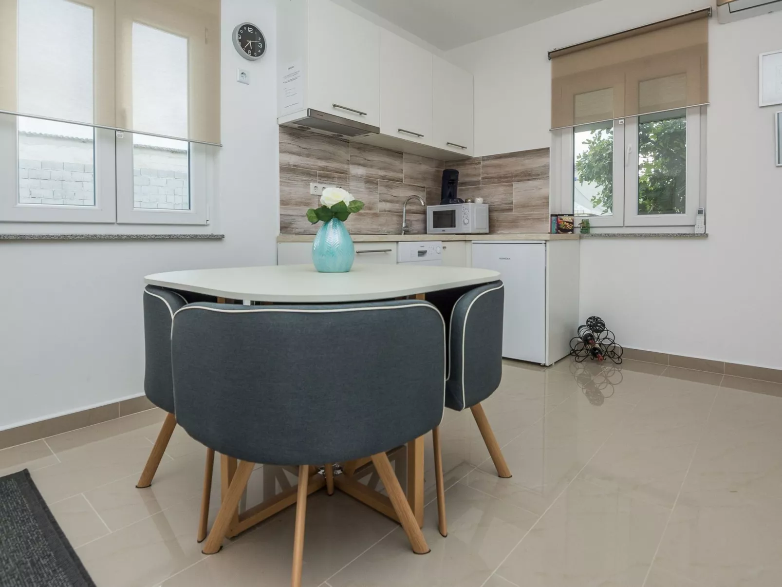 Apartment Kosic 3 - Image-tags.info