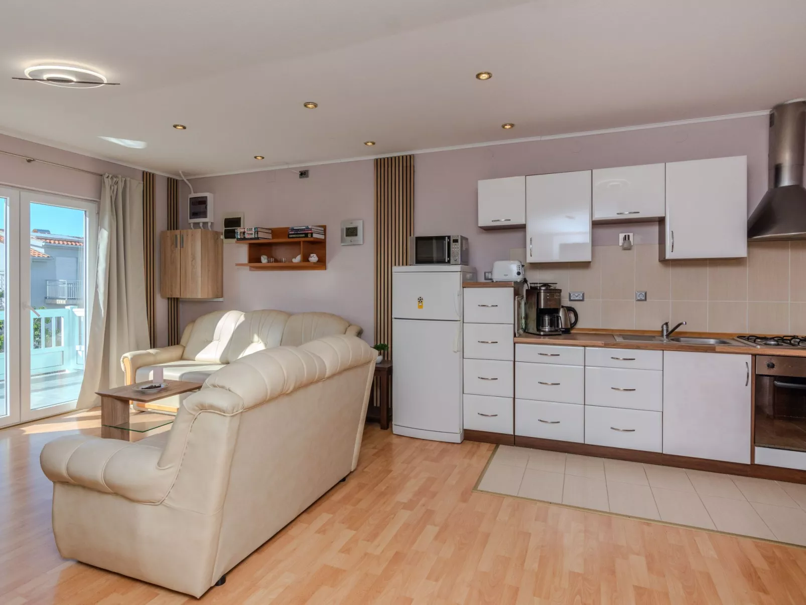 Apartment Jozef 3 - Image-tags.info