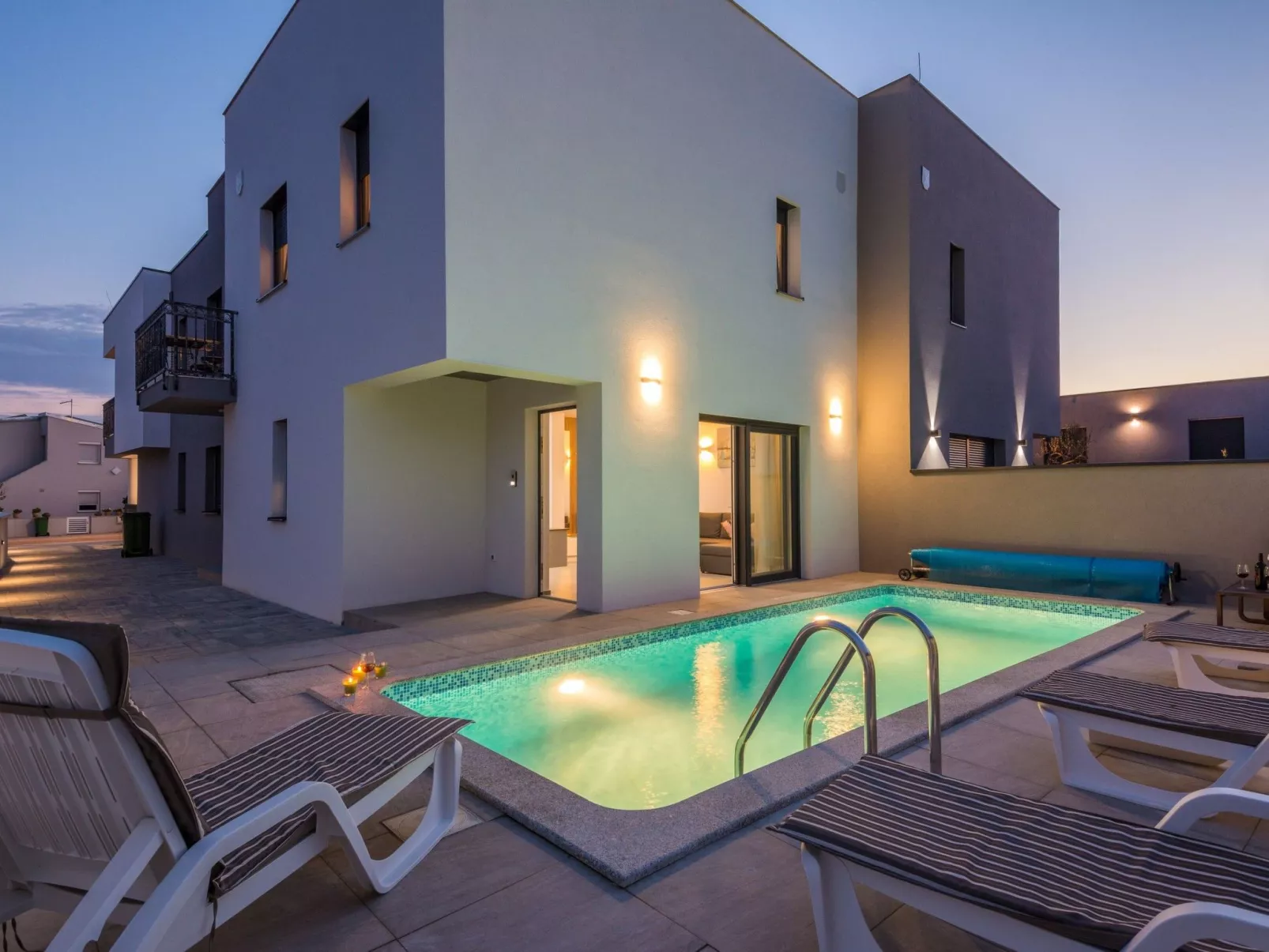 Apartment Spanic 2 - Image-tags.info