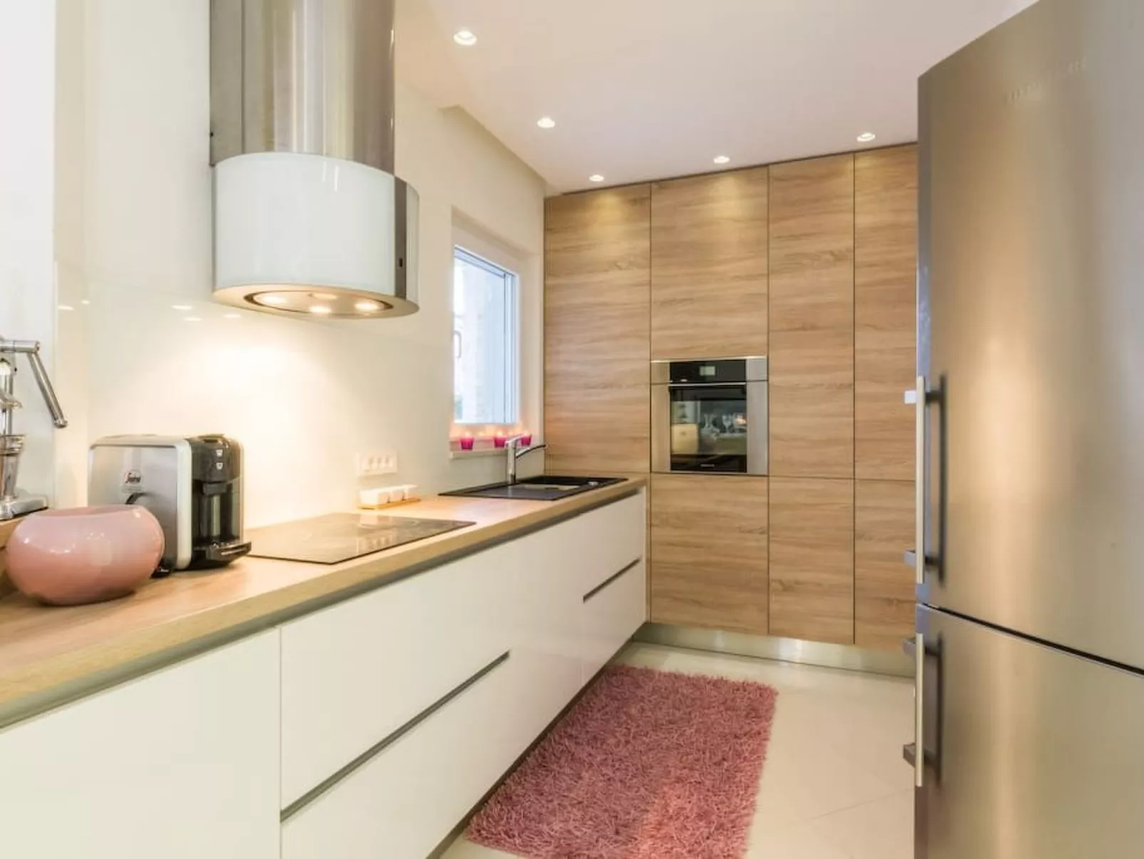 Luxuriöse Villa White Rose mit Pool in der Nähe von Zrče Beach - Image-tags.info