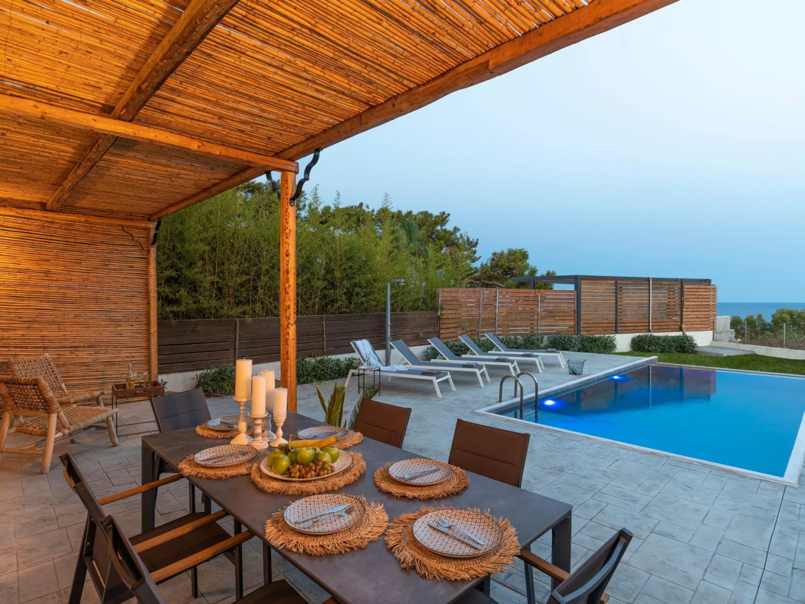 Haus in Afantou - Privater Parkplatz und Pool - Image-tags.info