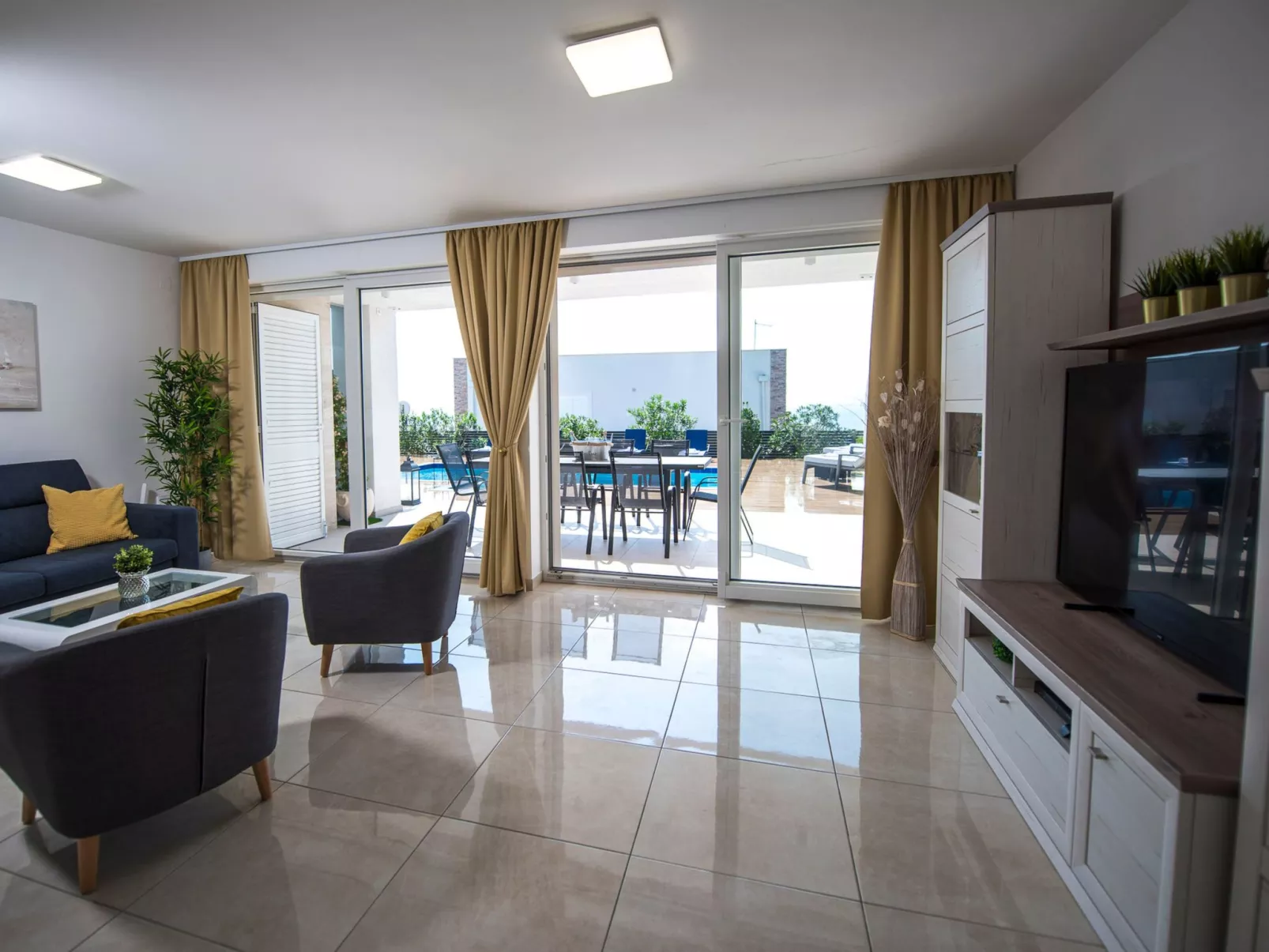 Luxuriöse Villen Royal II - Image-tags.info