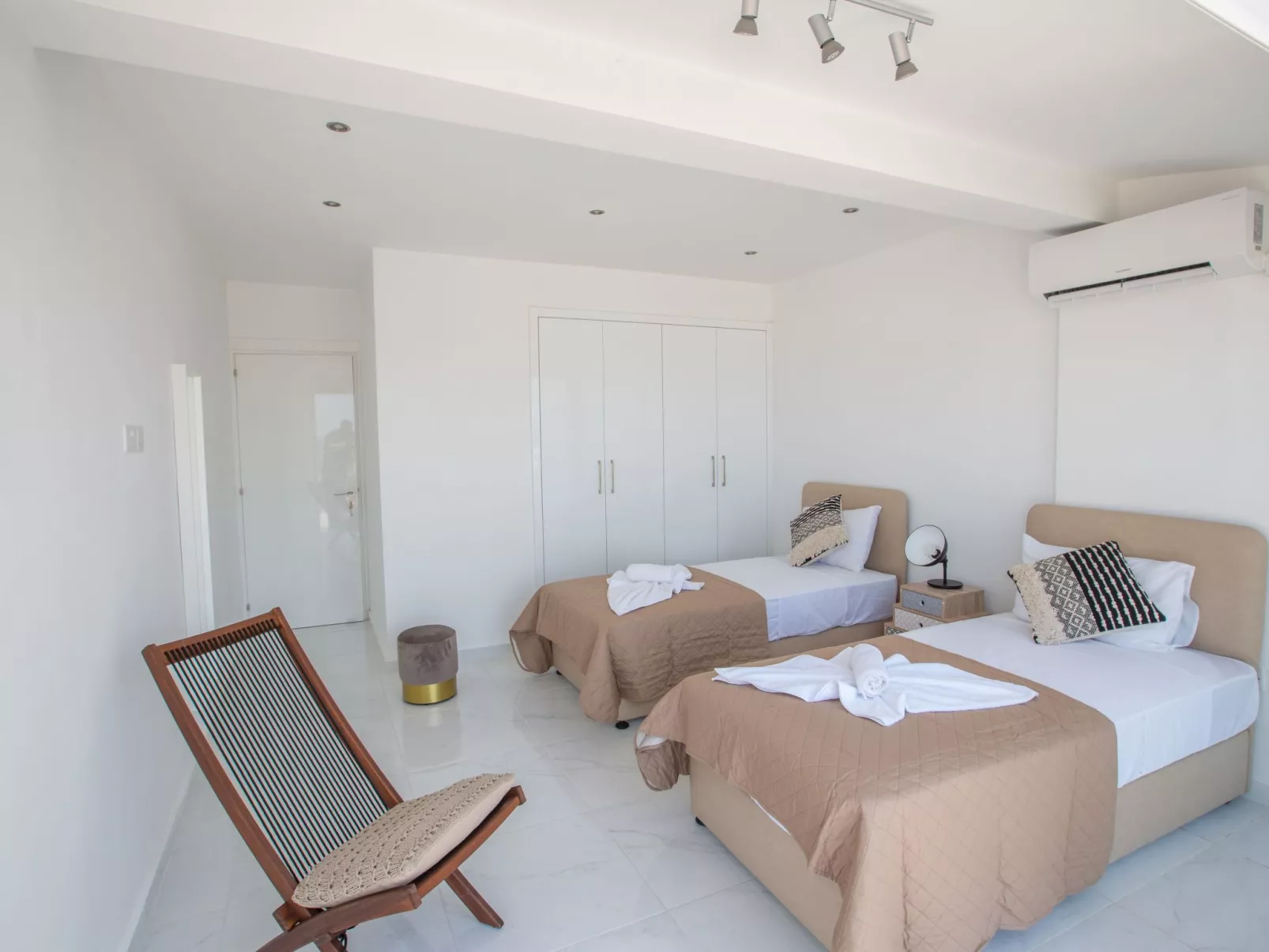 Schöne Wohnung in Ayia Napa mit Garten - Image-tags.info