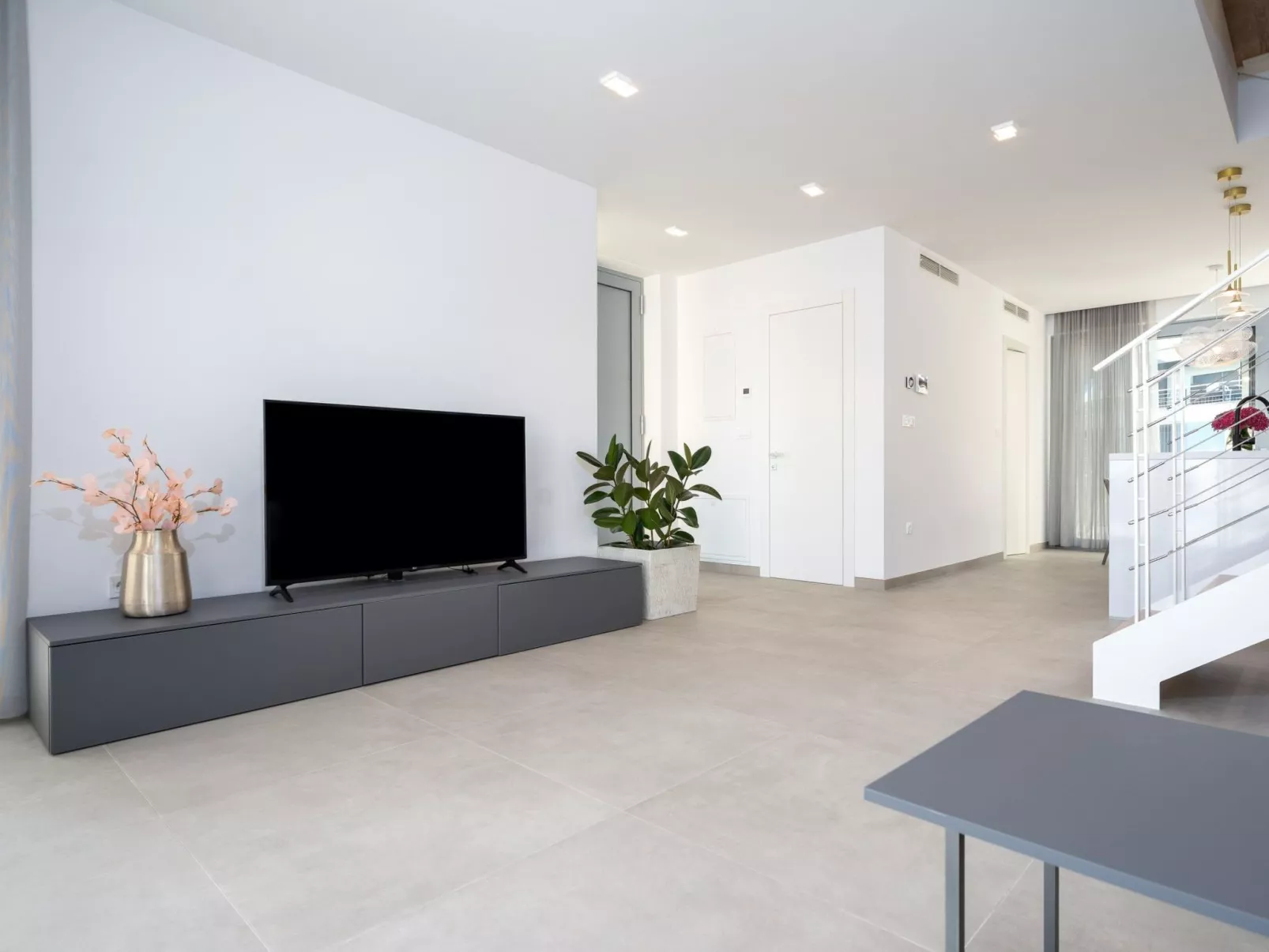 Neue moderne Villa "Smokva 1" mit Pool - Image-tags.info