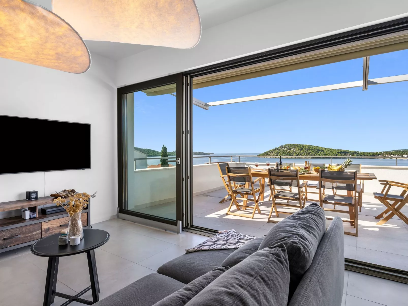 Villa Tyra - Image-tags.info