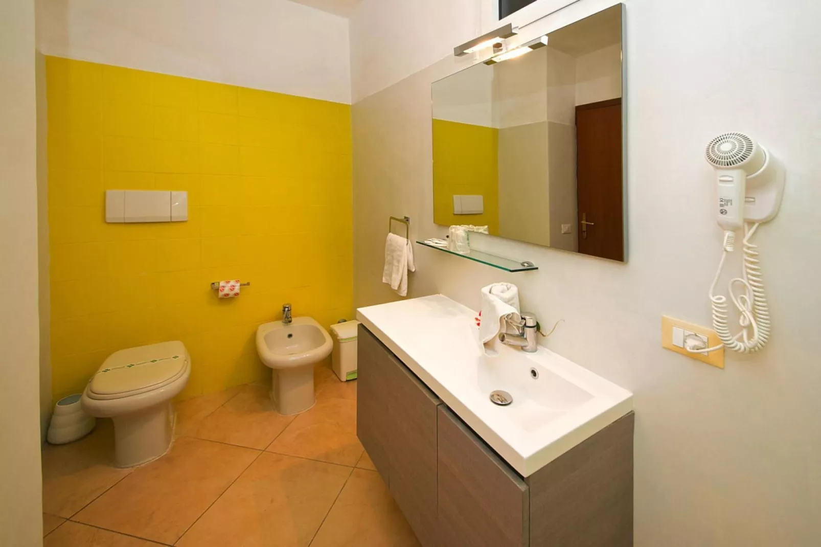 RESIDENCE VILLA GIADA IMPERIA - THREE-ROOM APT 6 PAX Lavanda R6 - Badkamer