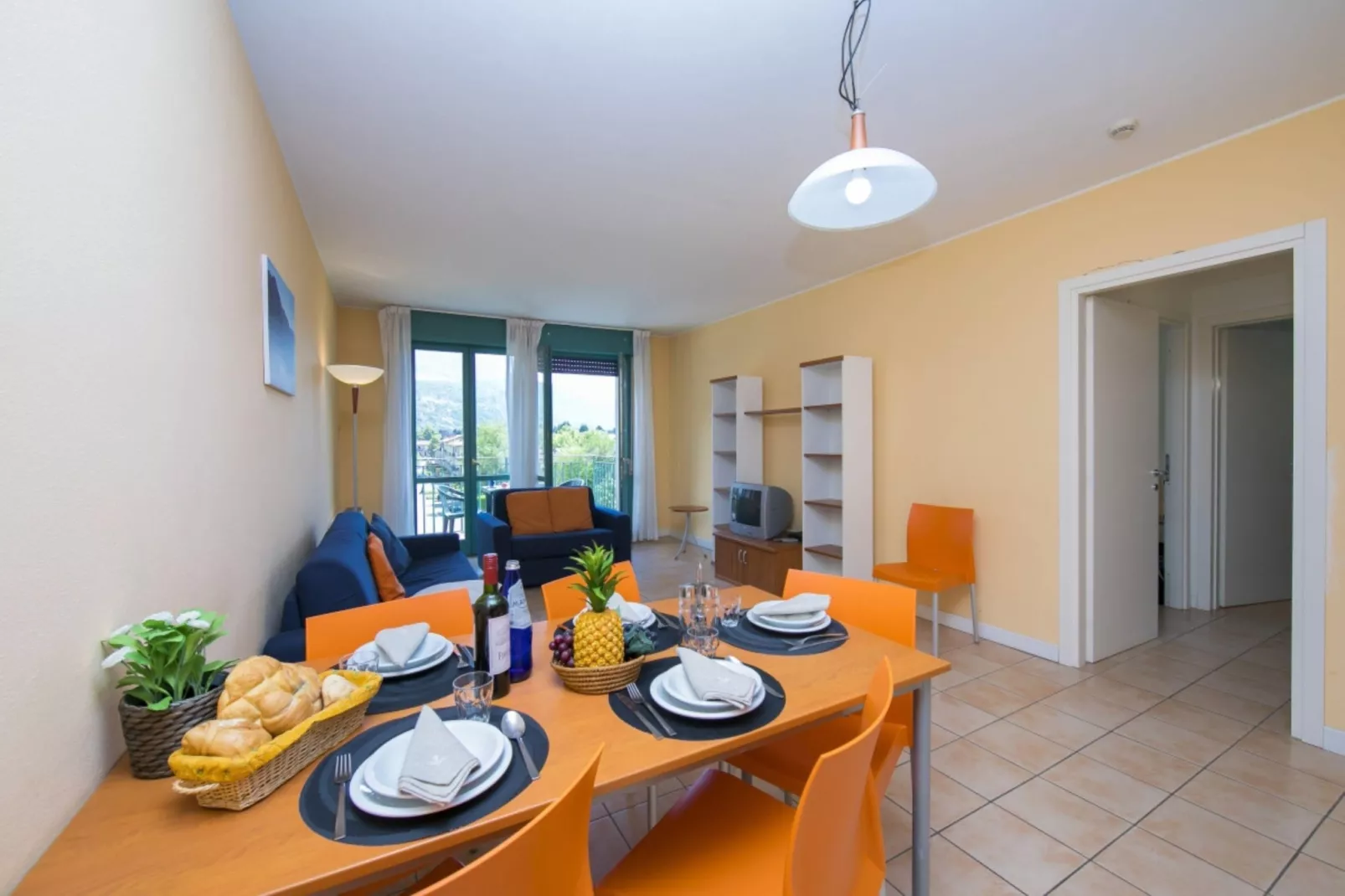 RESIDENCE PORTO LETIZIA - PALACE-1ROOM APT 4 PAX MOUNTAIN VIEW PLUS 8203 - P1MP4 - Eetkamer
