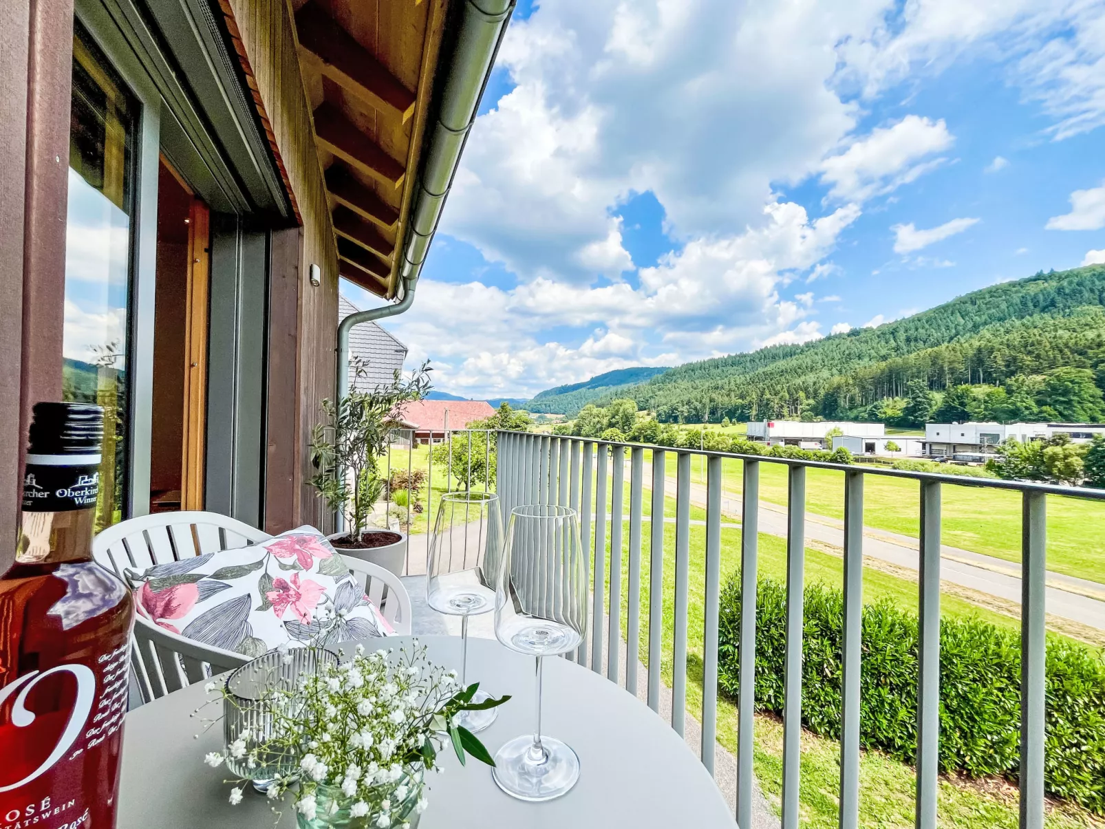 Kinast (HFT201)-Buiten