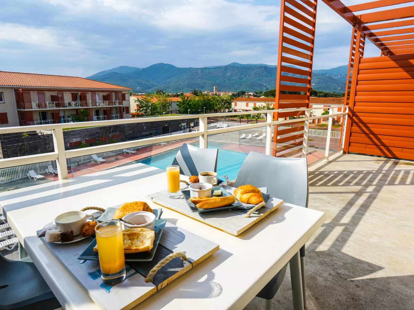 Demeures de la Massane-Buiten