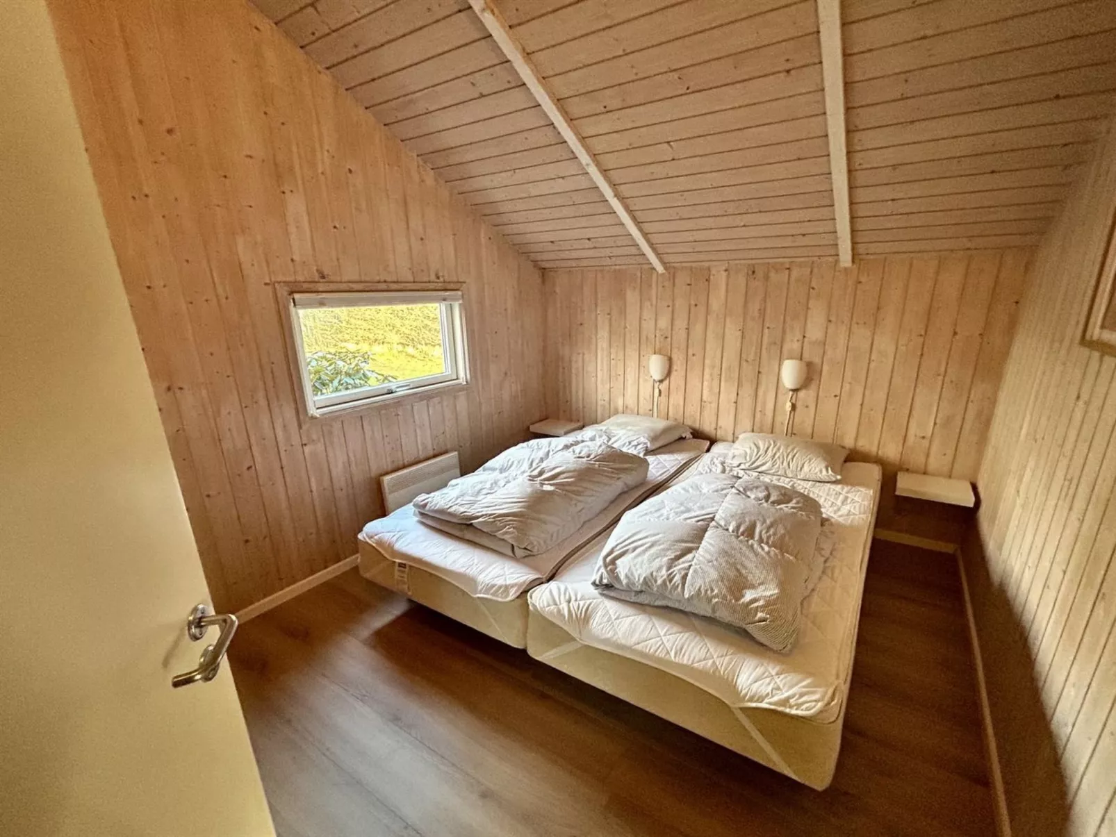 "Kalli" - 350m to the fjord-Binnen