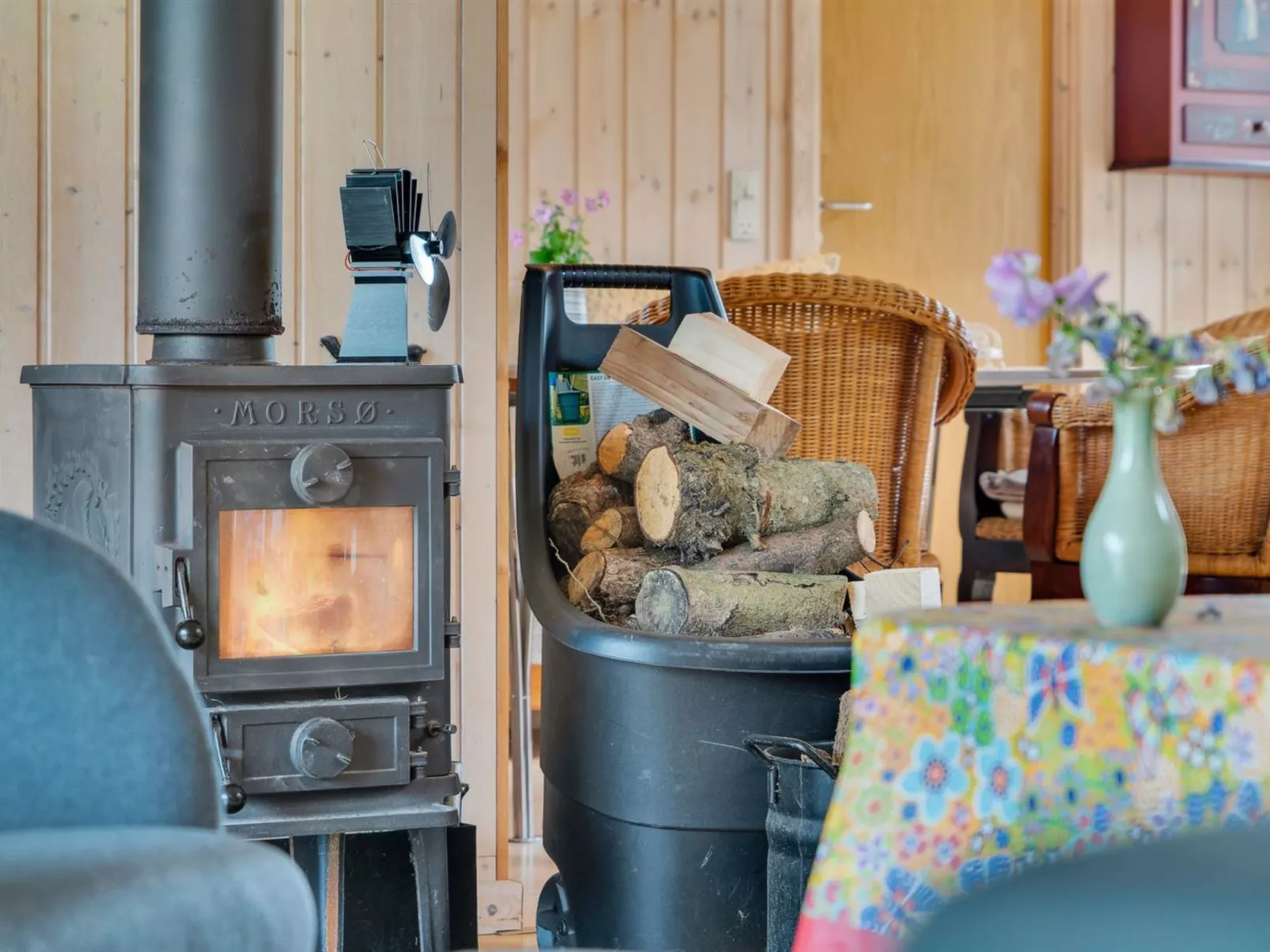 "Ilja" - 700m from the sea-Binnen