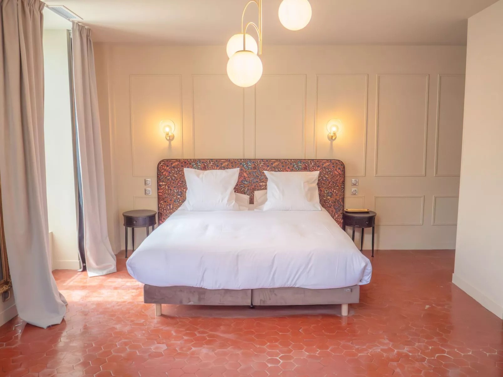 Chez Nerthe, 5-Sterne-Haus mit privatem Jacuzzi-Binnen