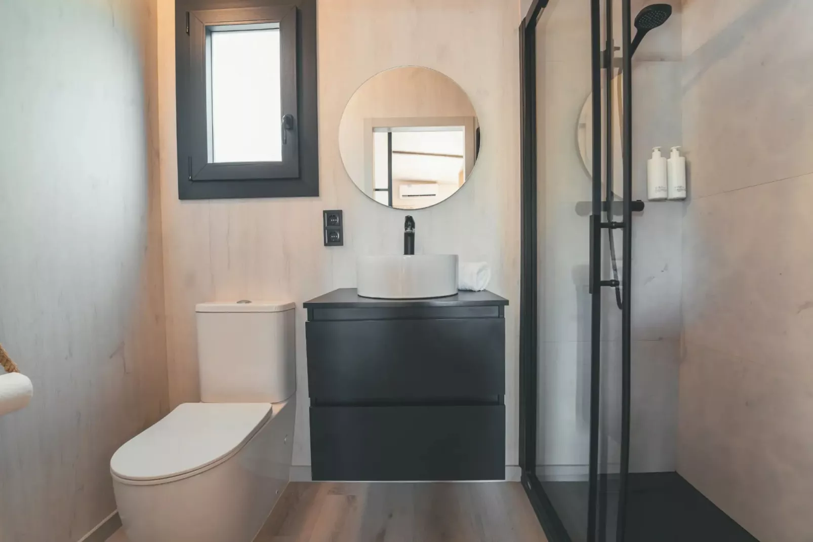 HOLA CAMP SANT SALVADOR-Tiny House-Badkamer