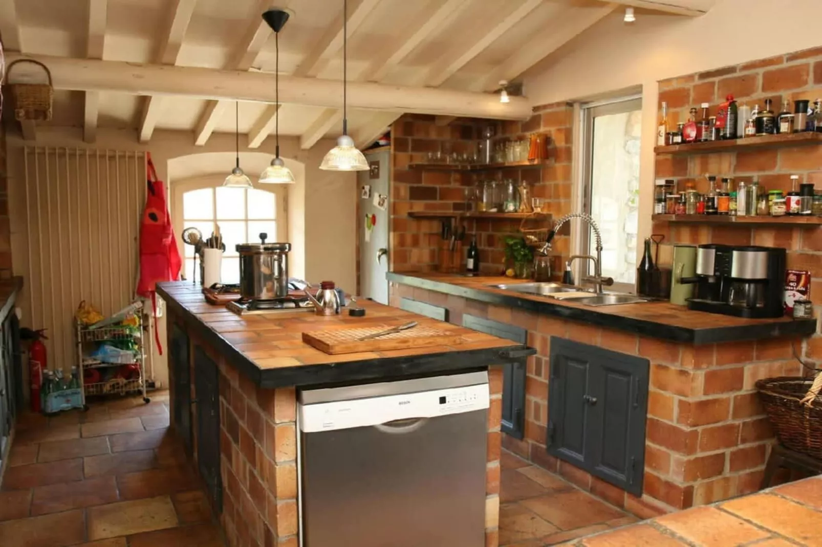 Villa l'Authentique vue a 360 degrés et piscine privée - Keuken