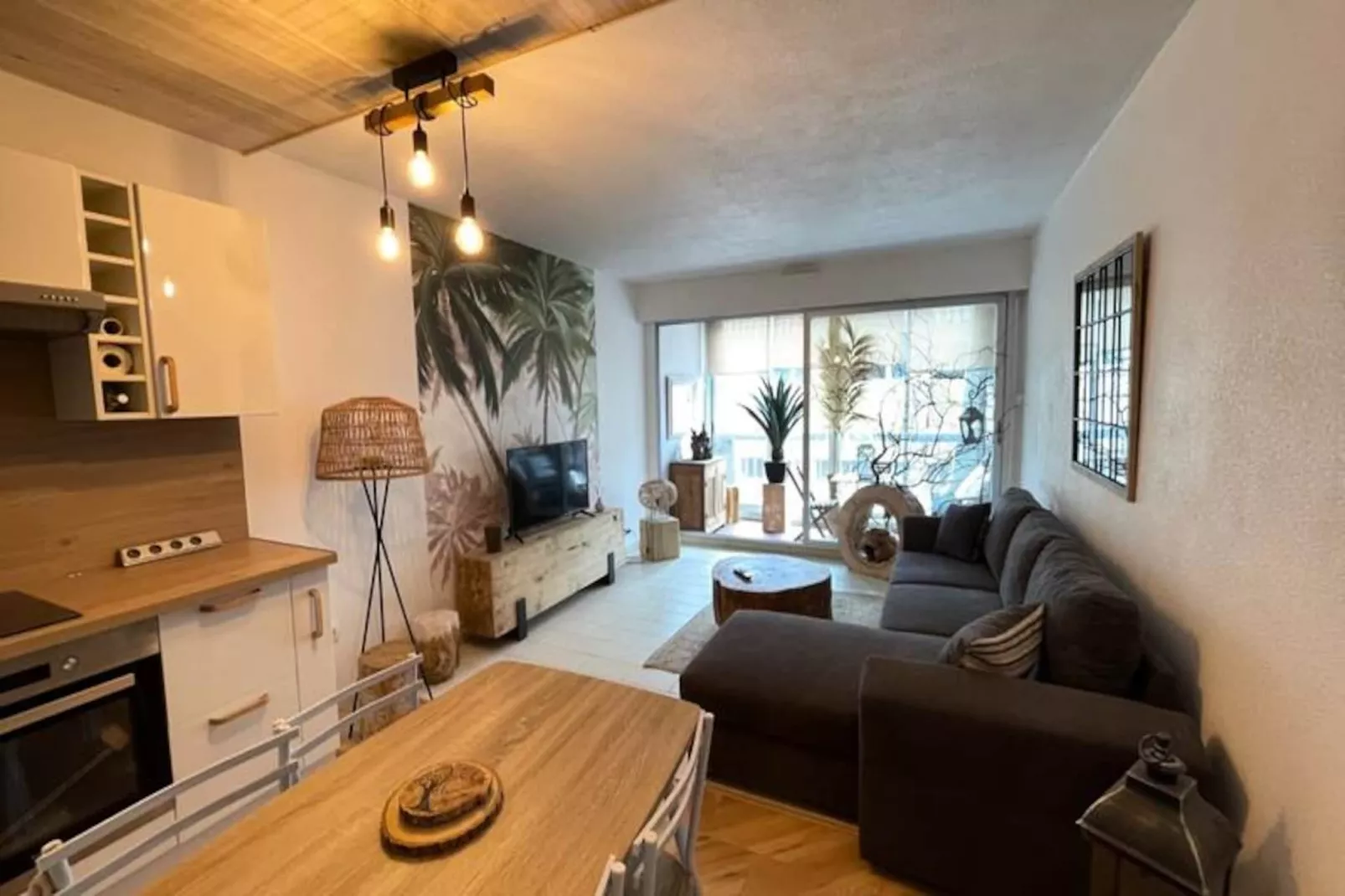 Résidence La M&eacute;diterran&eacute;e Appartement Au Coeur Du Village 50 M De La Plage-Niet-getagd