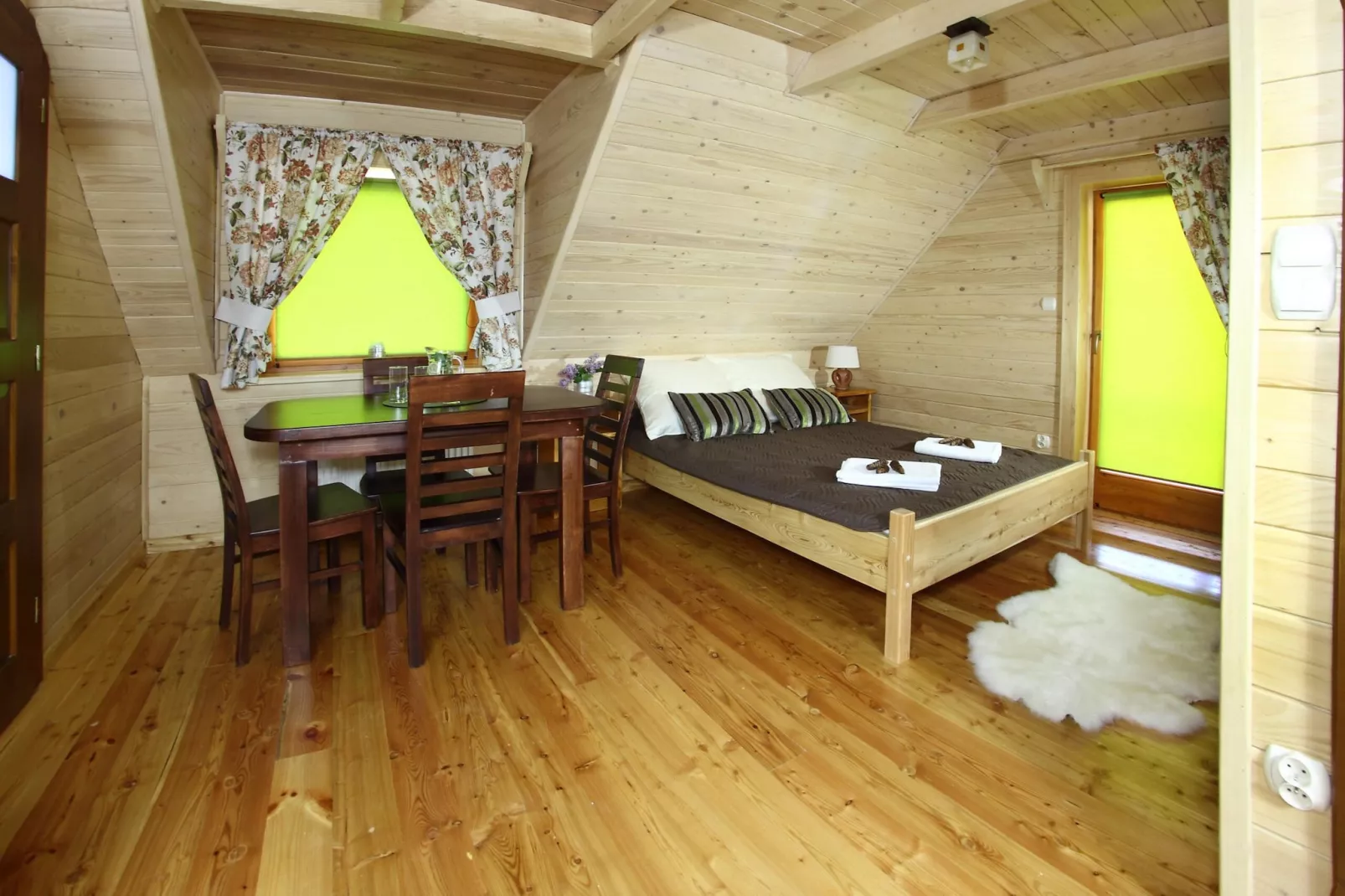 Domek pod Howyzem - Eetkamer