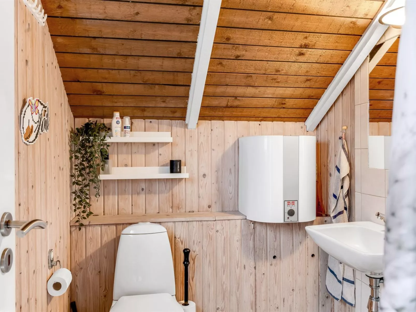 "Lycka" - 700m from the sea-Binnen