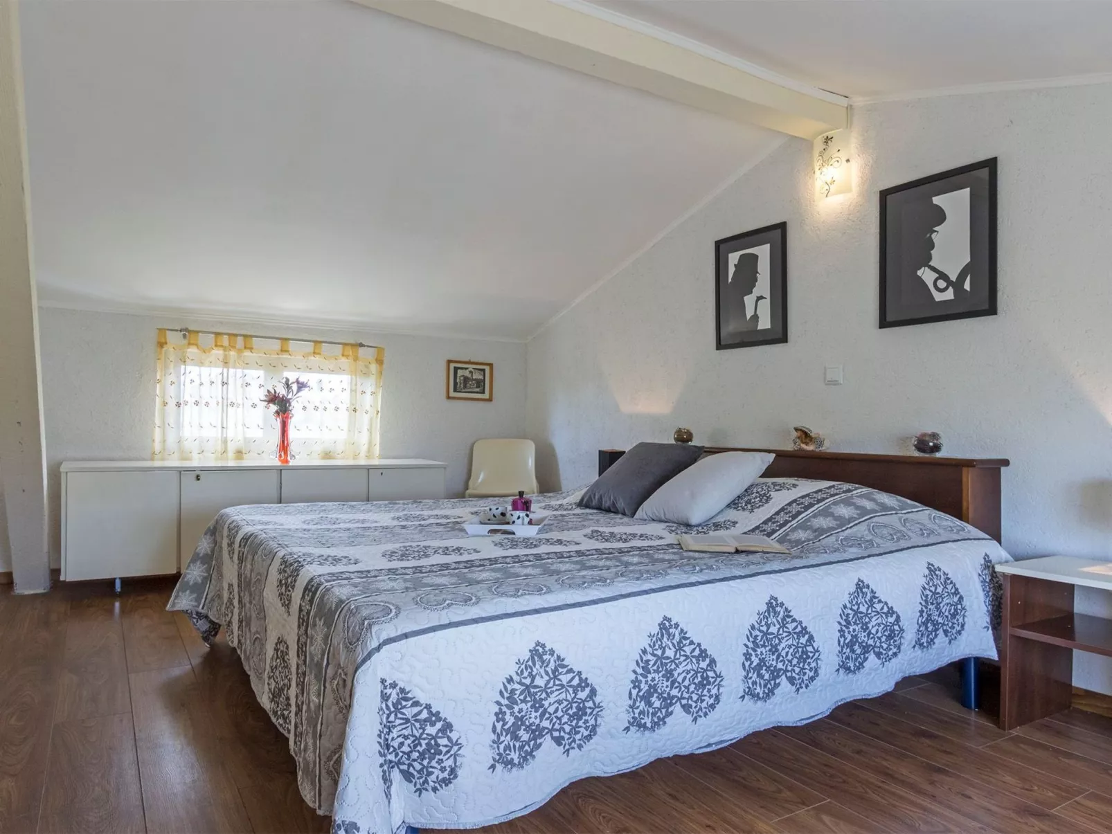 Villa Karina - Image-tags.info