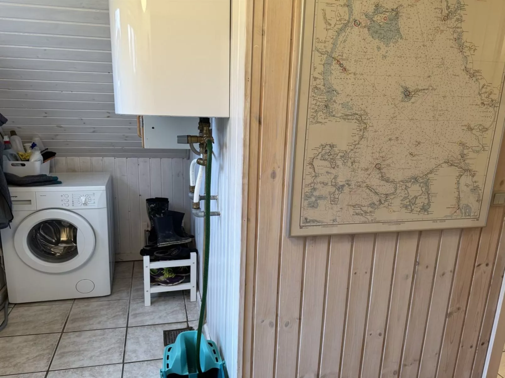 "Diertje" -  from the sea - Binnen