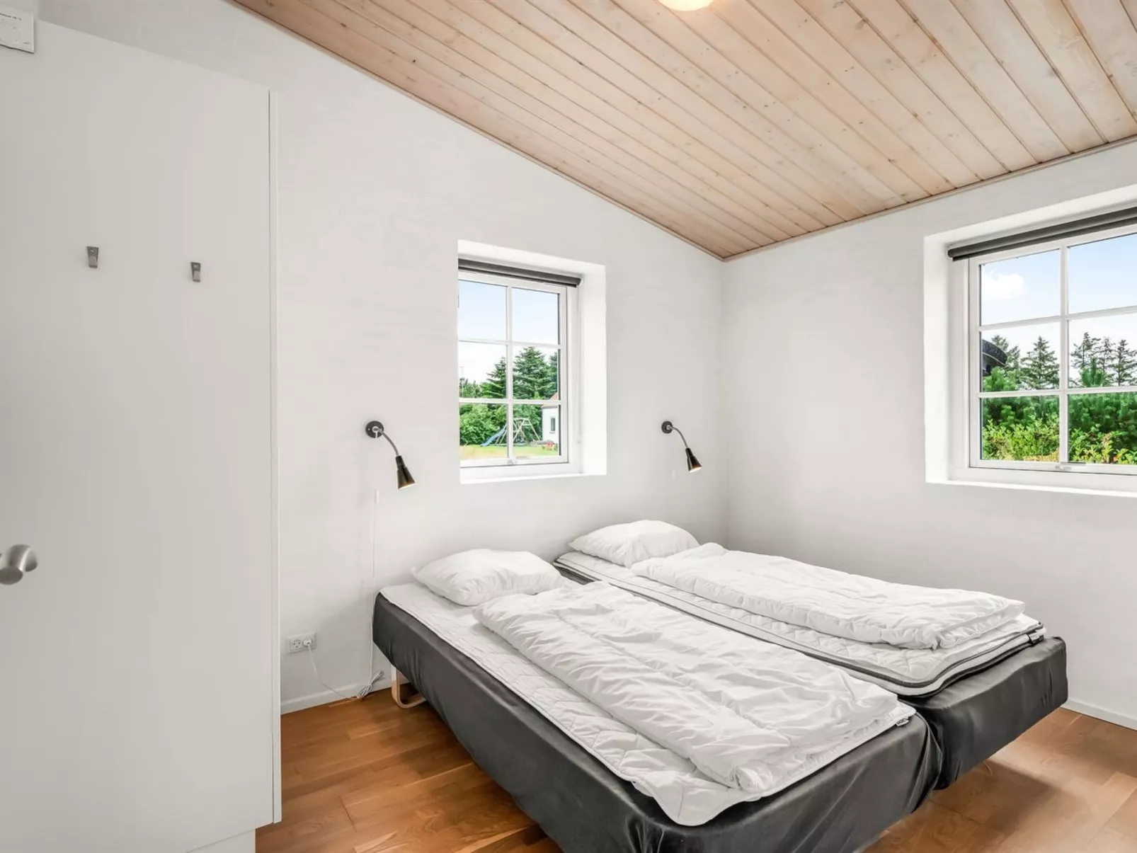 "Marjatta" - 3.2km from the sea - Binnen