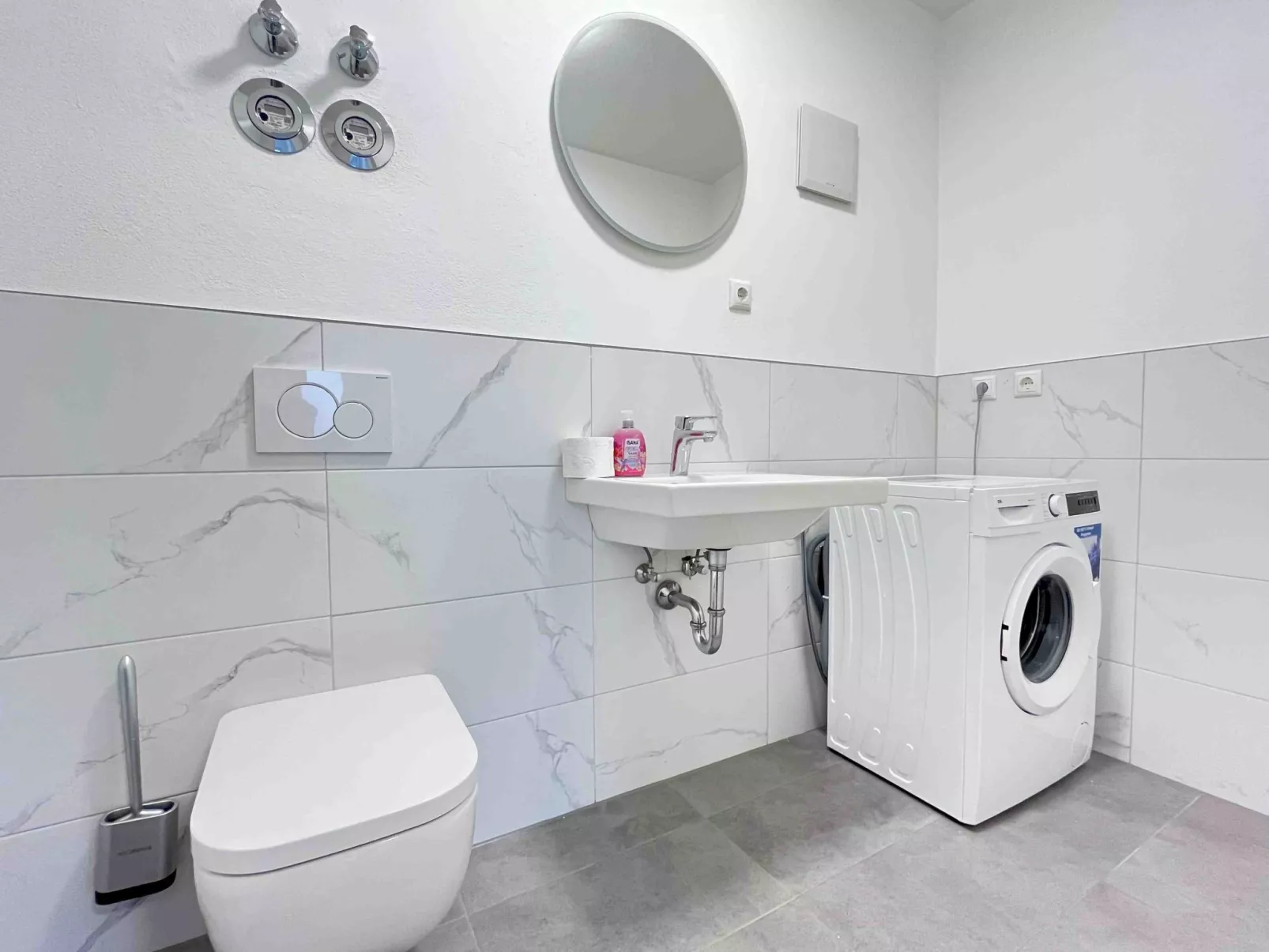 LAP105 - Image-tags.info