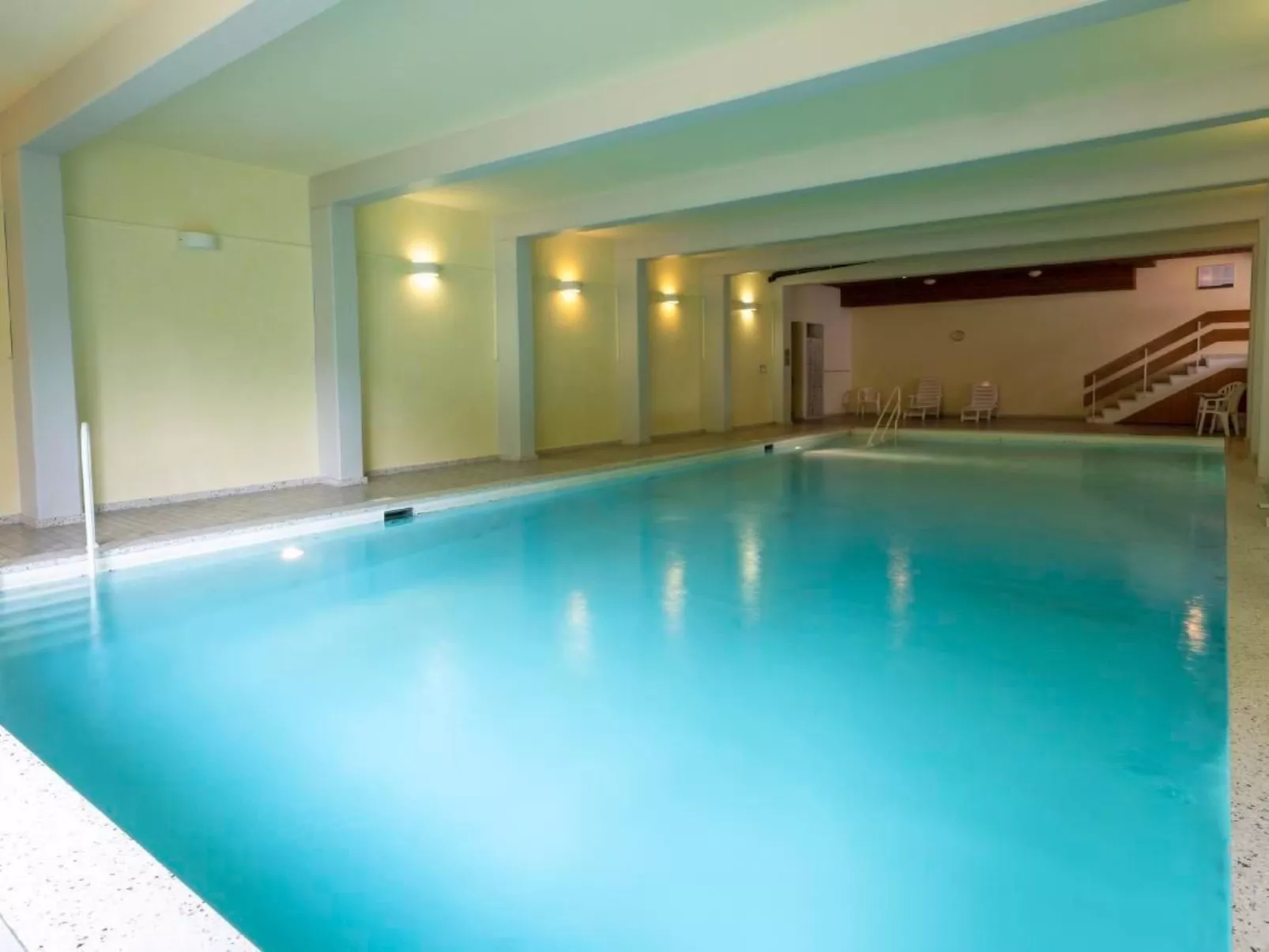 Arosa - alles komplett - Binnen