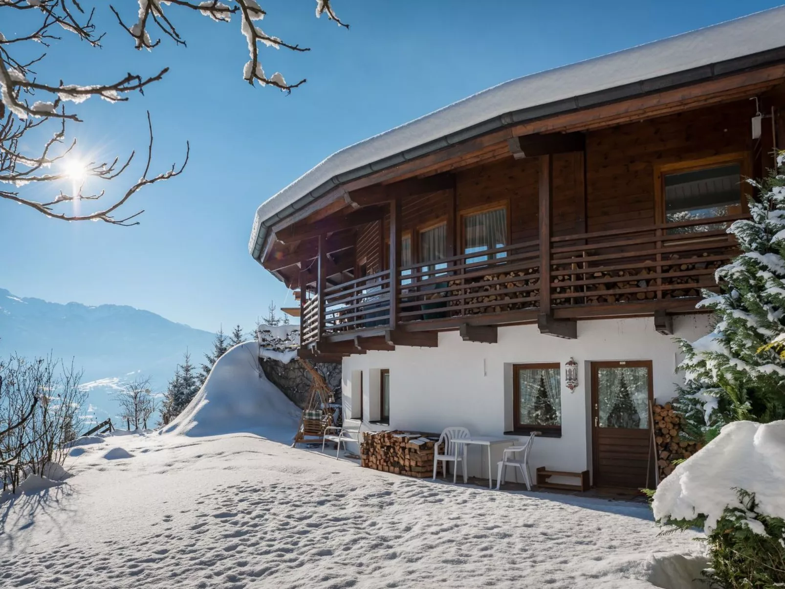 Für 2 Personen ca. 33 m&sup2; in Vomp, Tirol (Unterinntal) - Image-tags.info