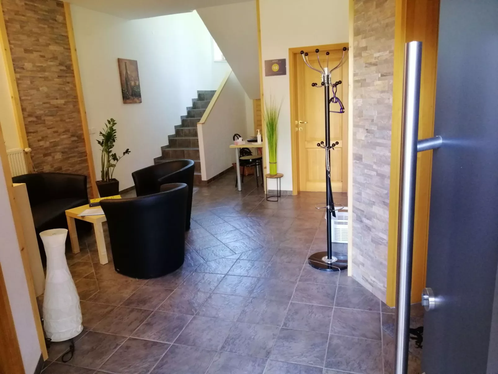 Mit eigenem Garten und Terrasse - Image-tags.info