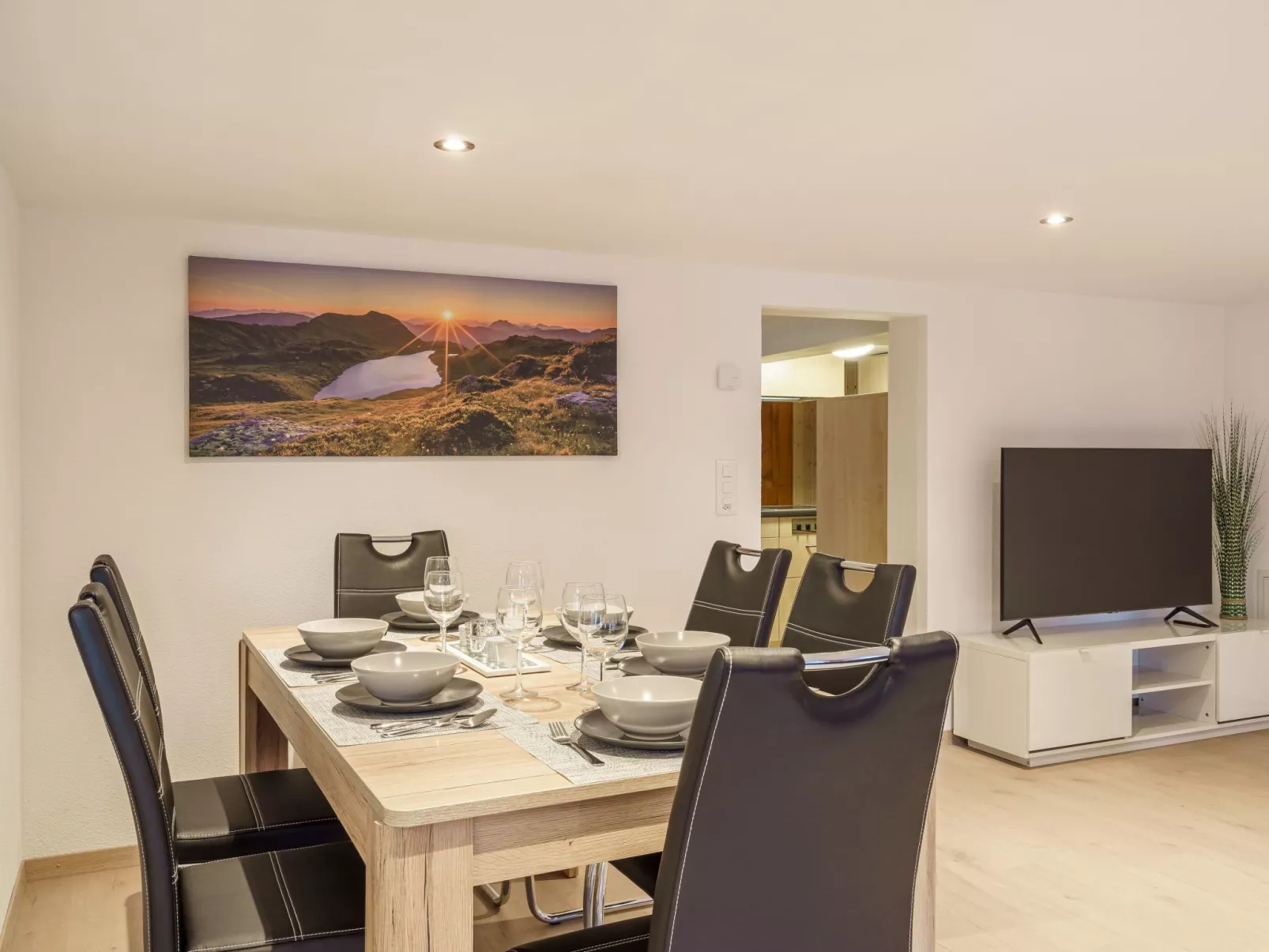 Family Apartment - Image-tags.info