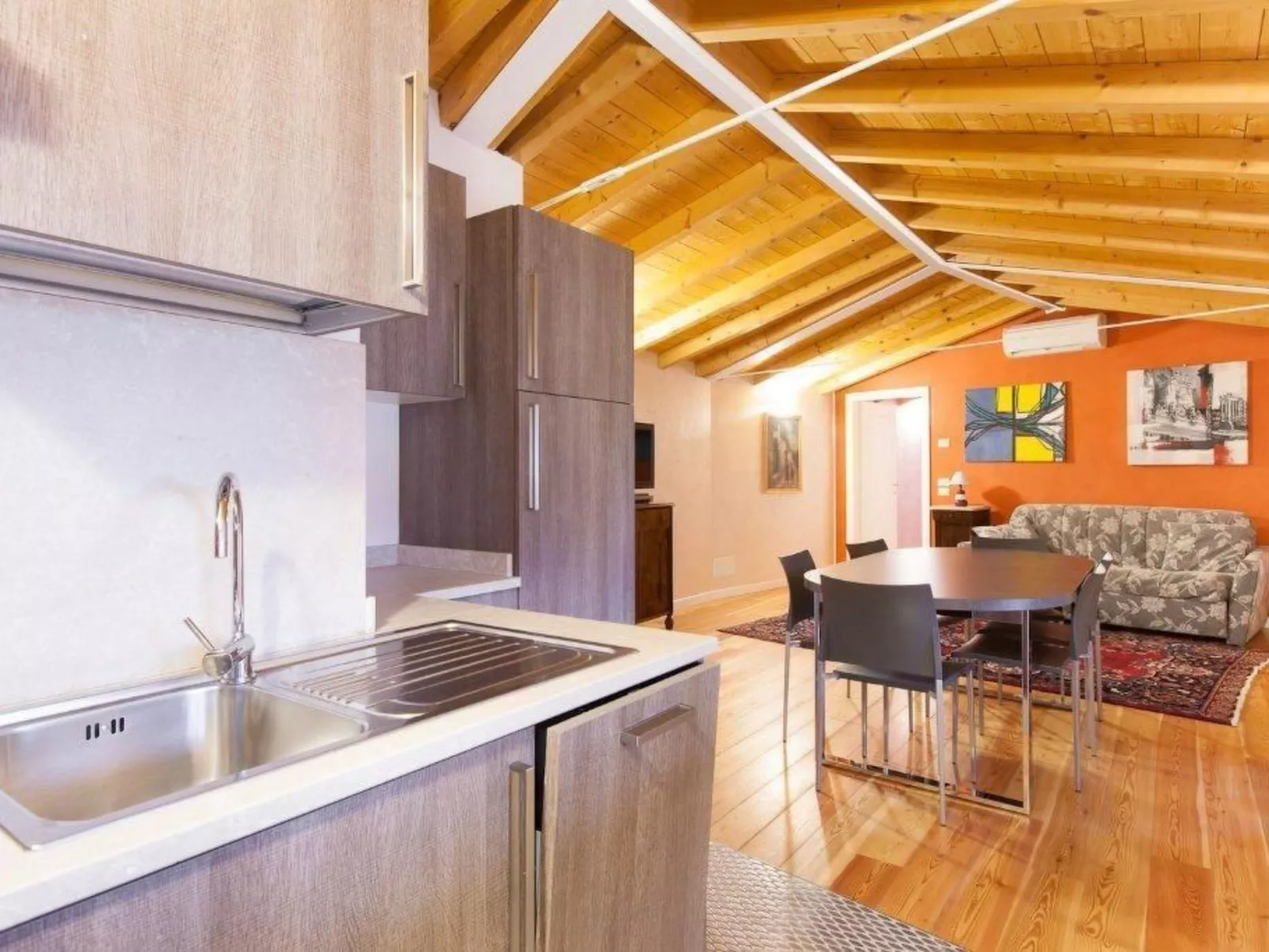 Schöne Panoramawohnung - Image-tags.info