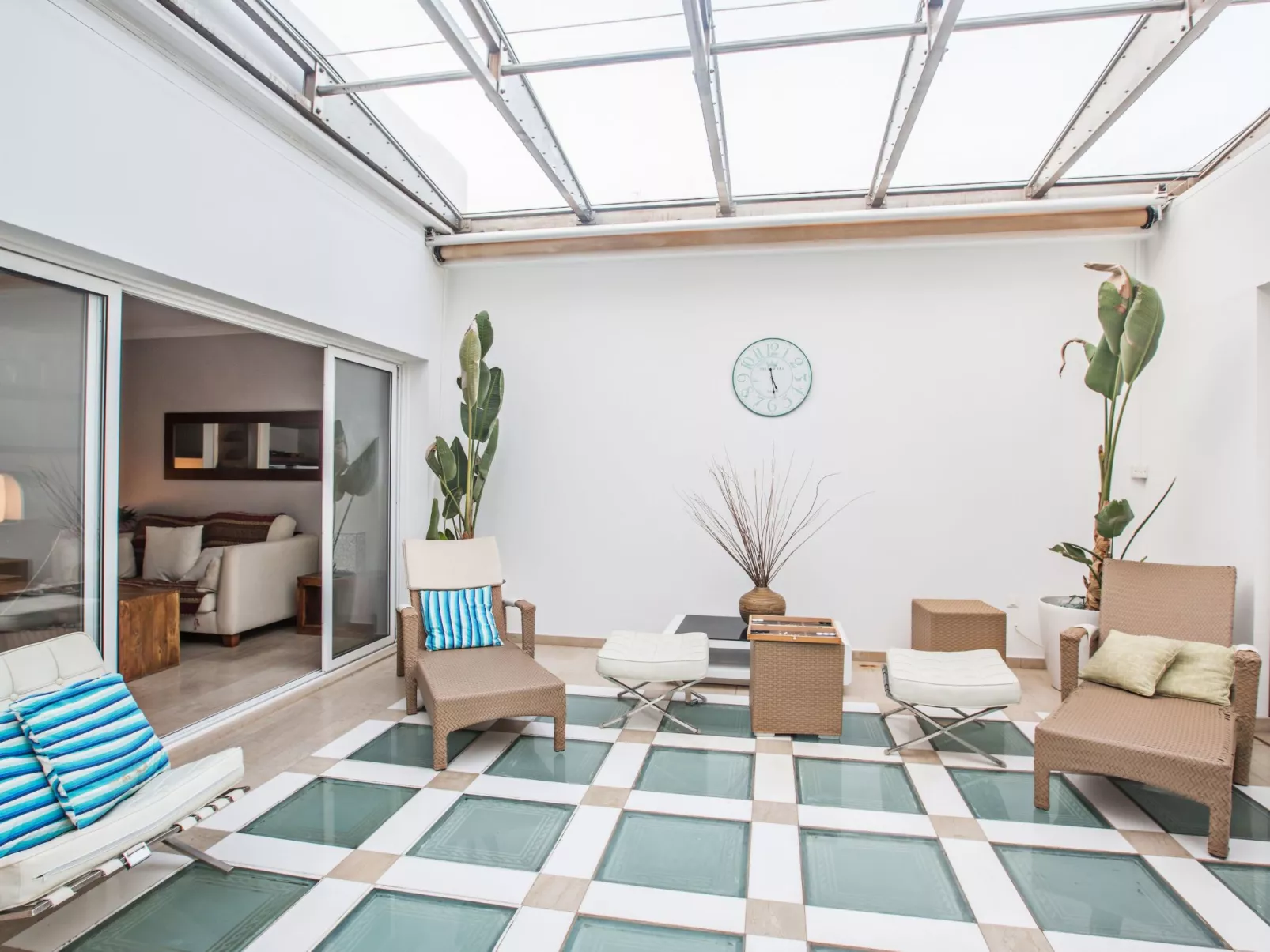 Geräumige Ferienvilla mit atemberaubendem Ausblick - Image-tags.info