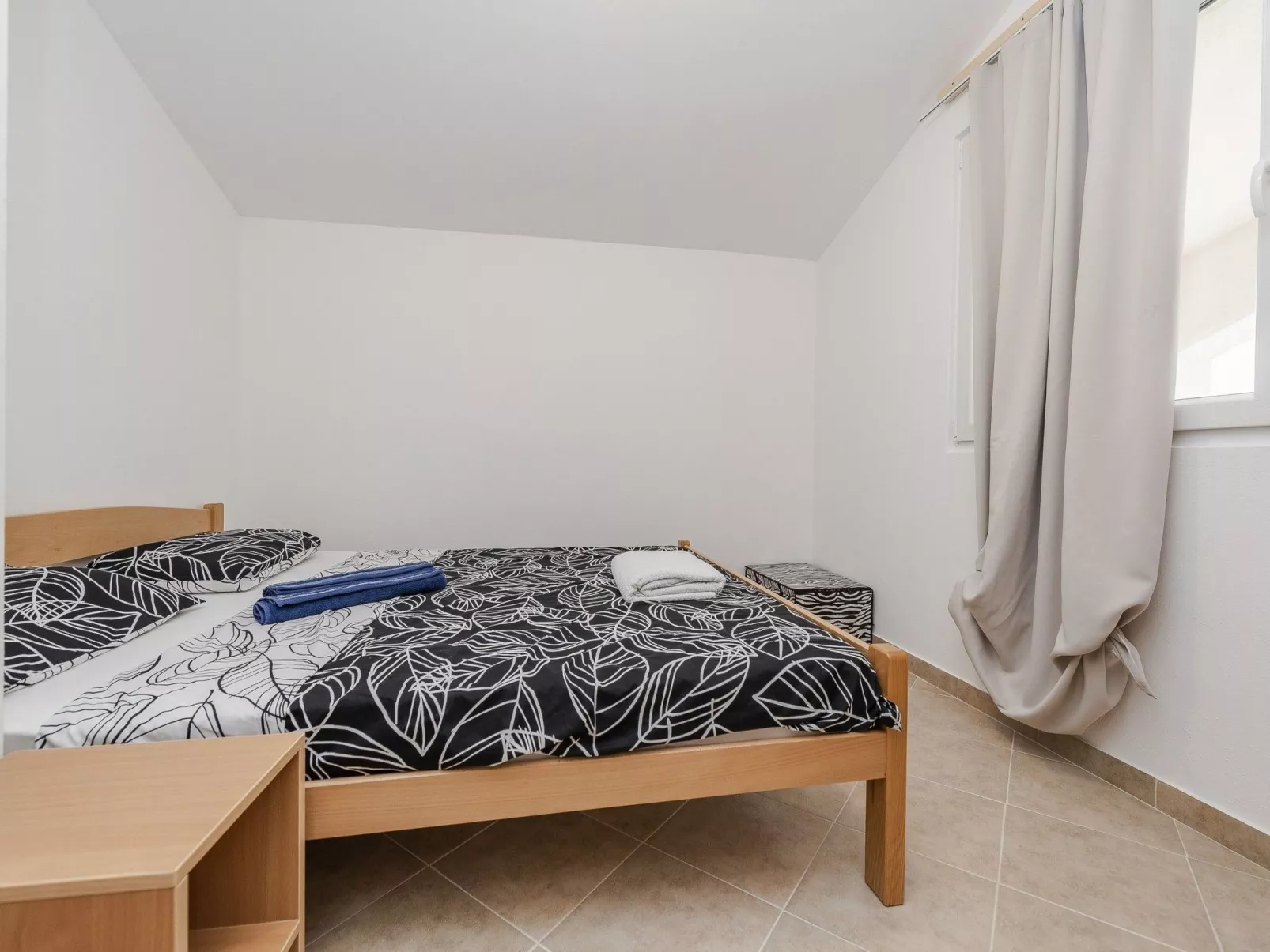 Apartment Simic 5 - Image-tags.info