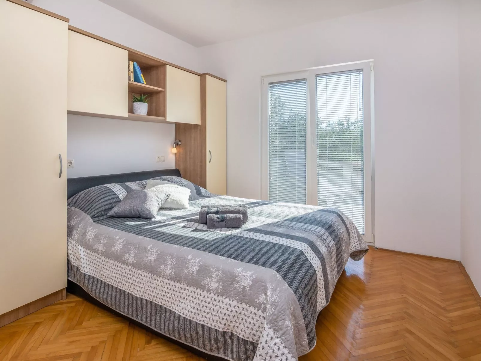 Apartment Radovic Nives - Image-tags.info