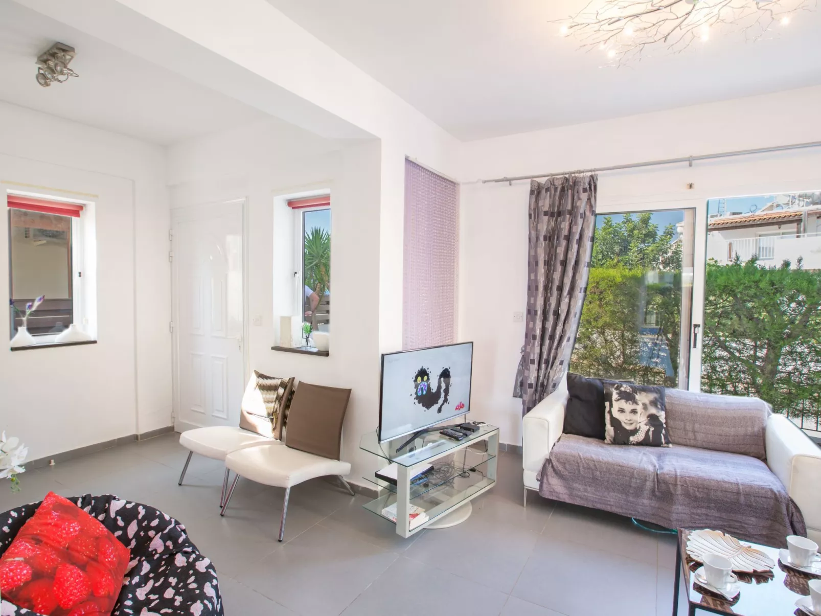 Charmante 3-Schlafzimmer-Villa DI12 mit privatem Pool - Image-tags.info