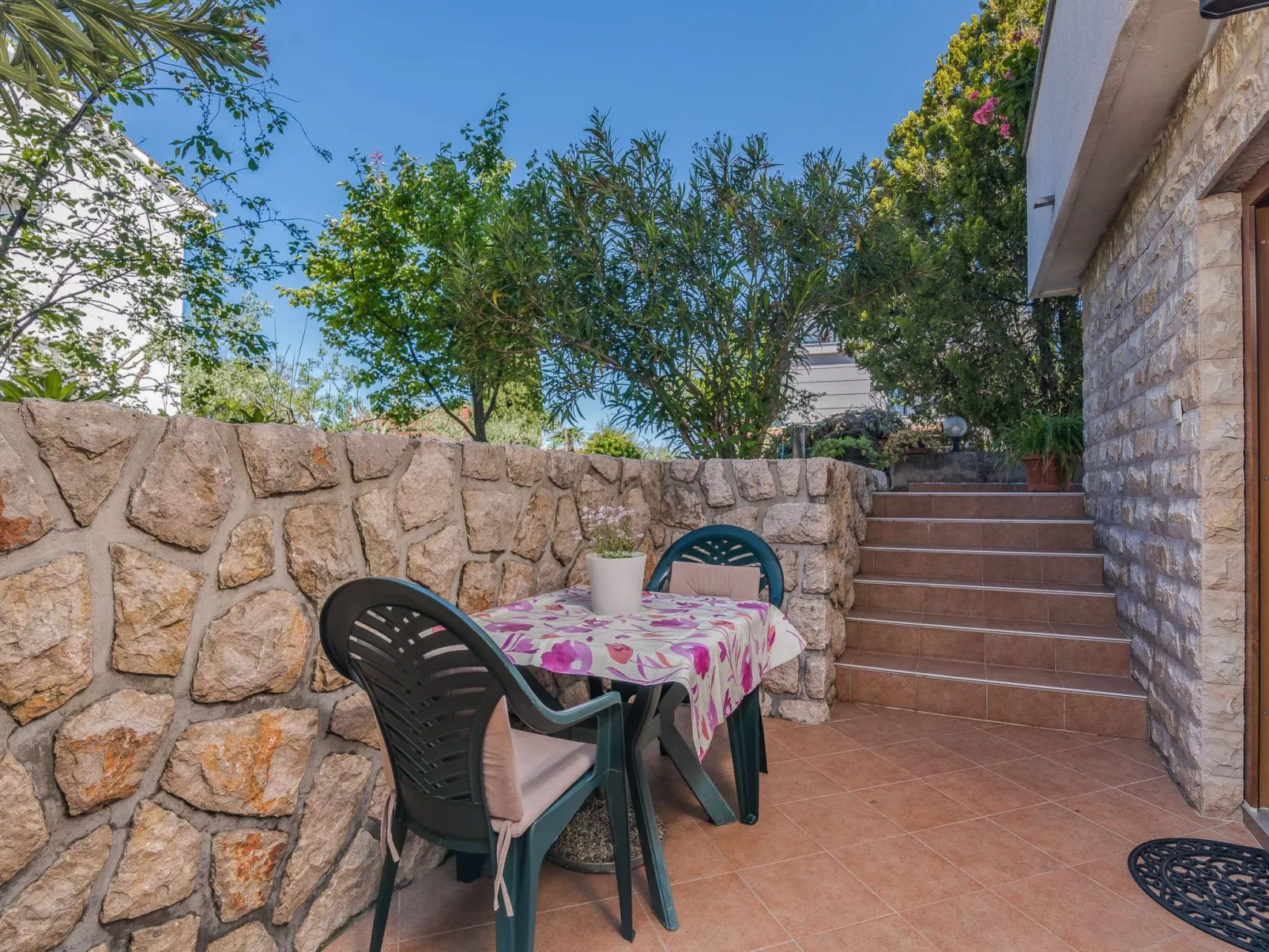 Katja 1 - Image-tags.info