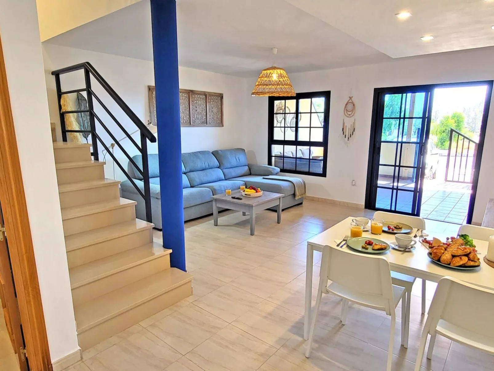 Bella Vista - Image-tags.info