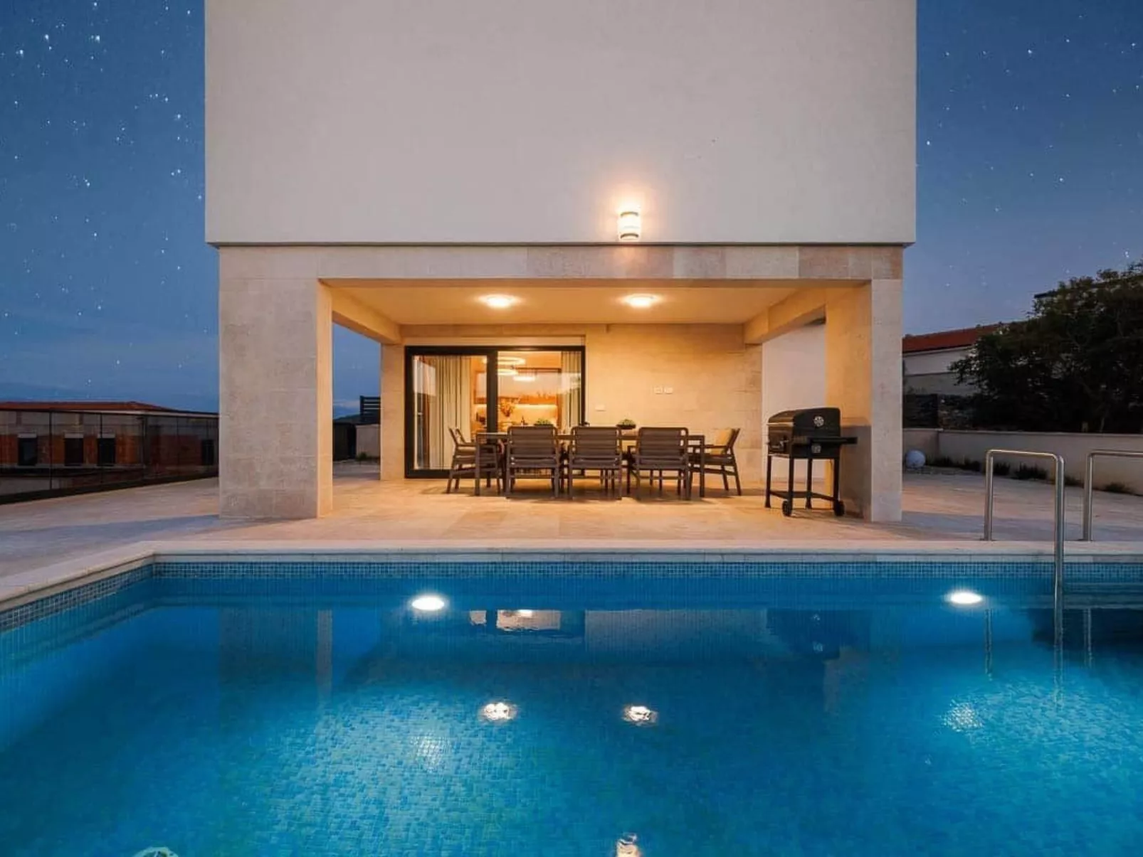 Brandneue Villa -beheizter Pool mit schönem Meerblick - Image-tags.info