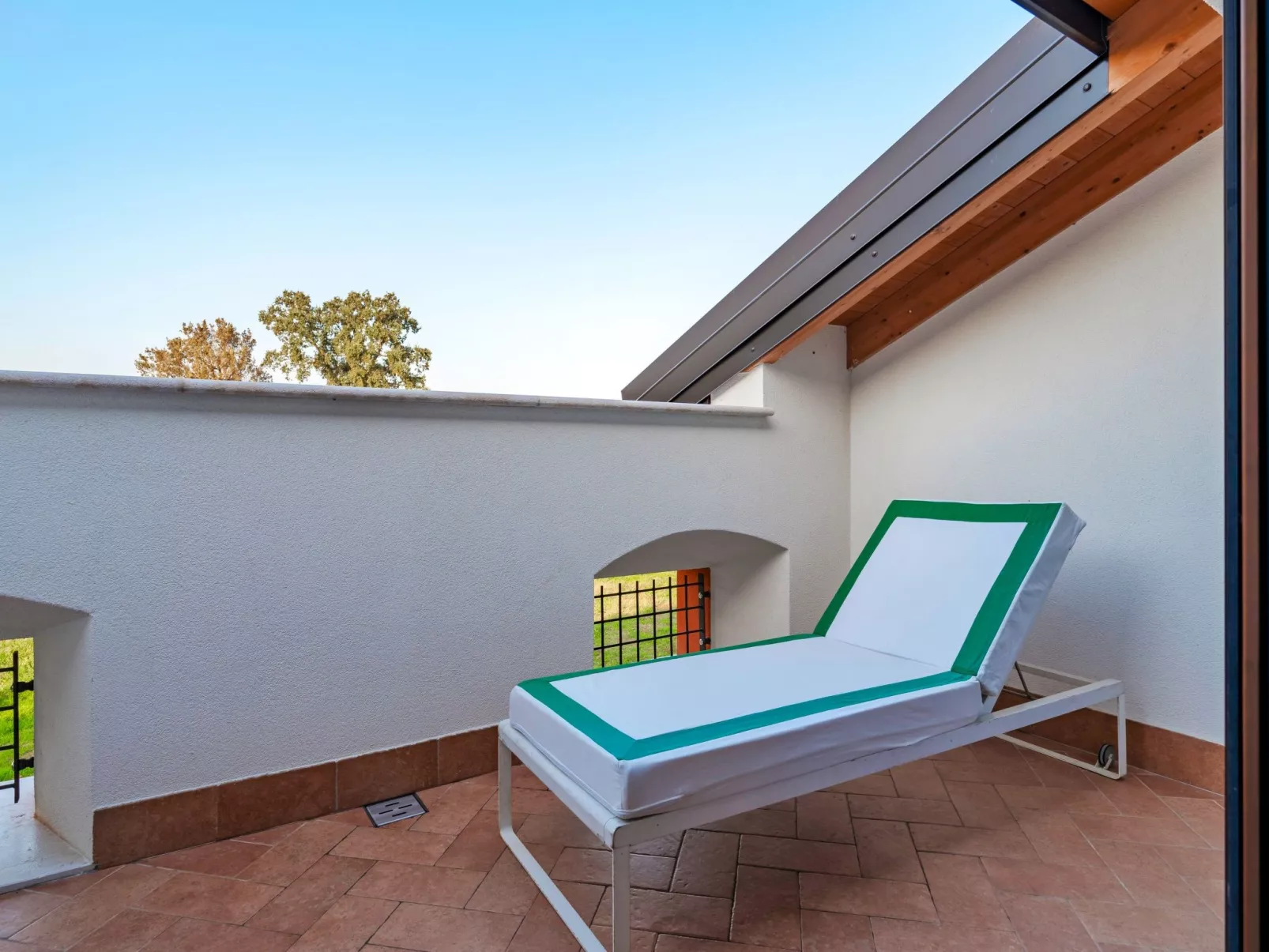 Penthouse - Doppelbett und Doppelschlafcouch - Image-tags.info