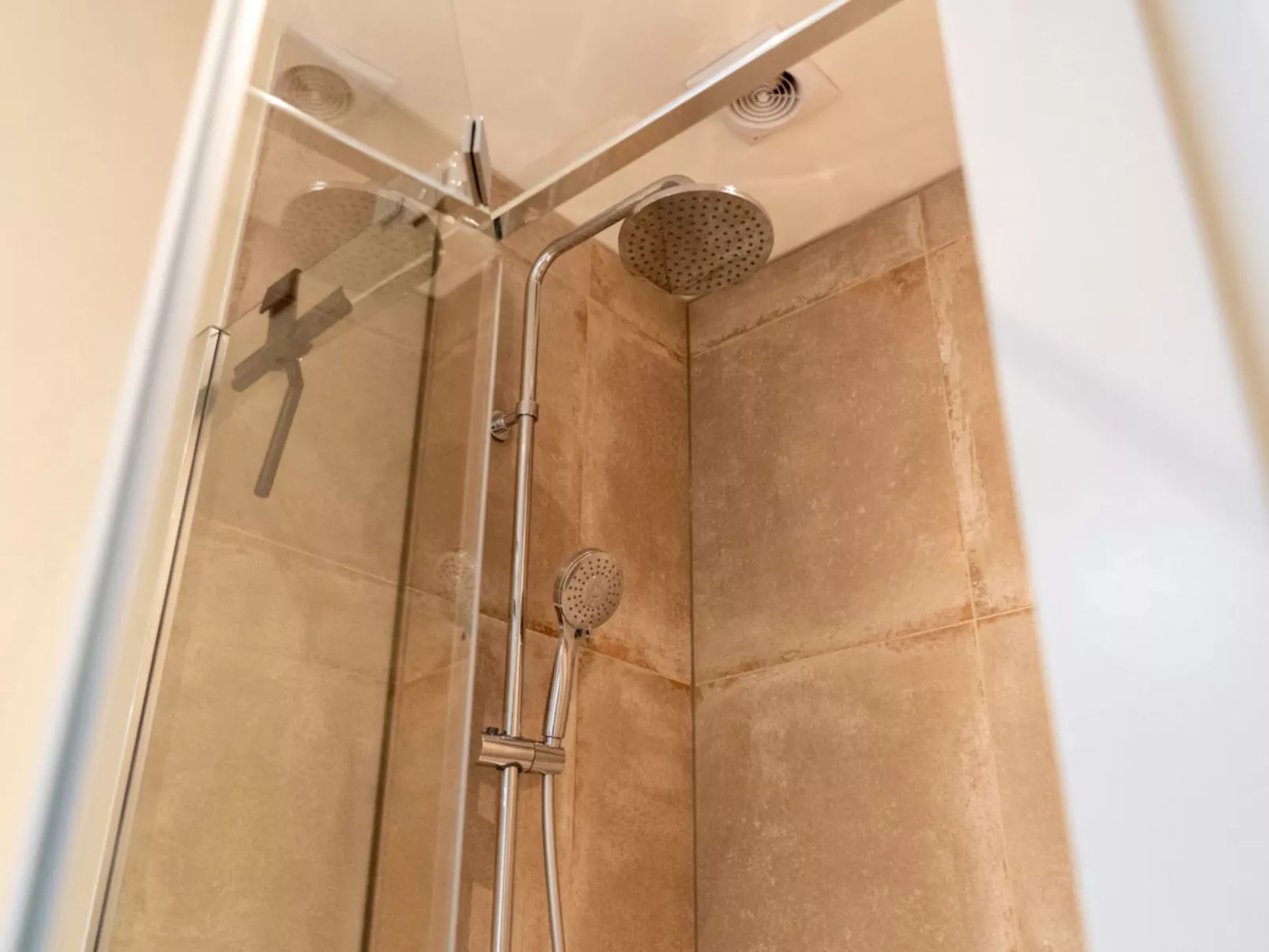 Bloem 'n Zee - Binnen