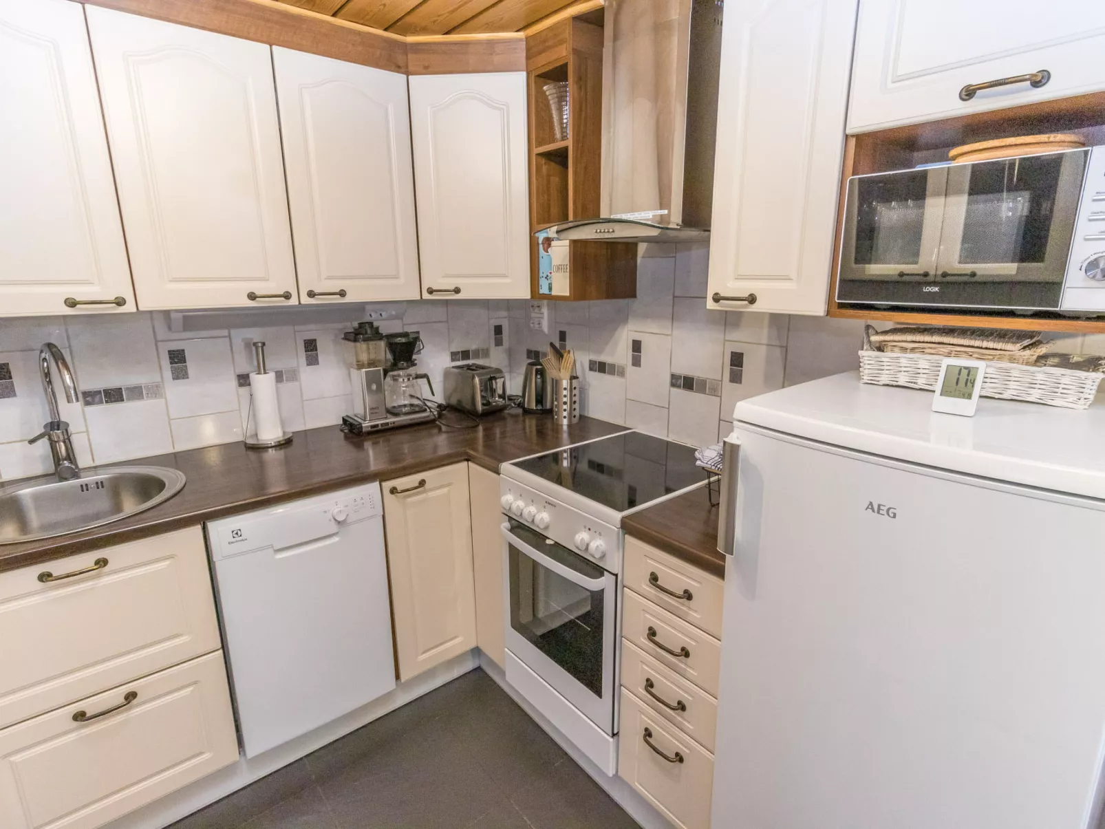 Villa hyppykallio - Binnen