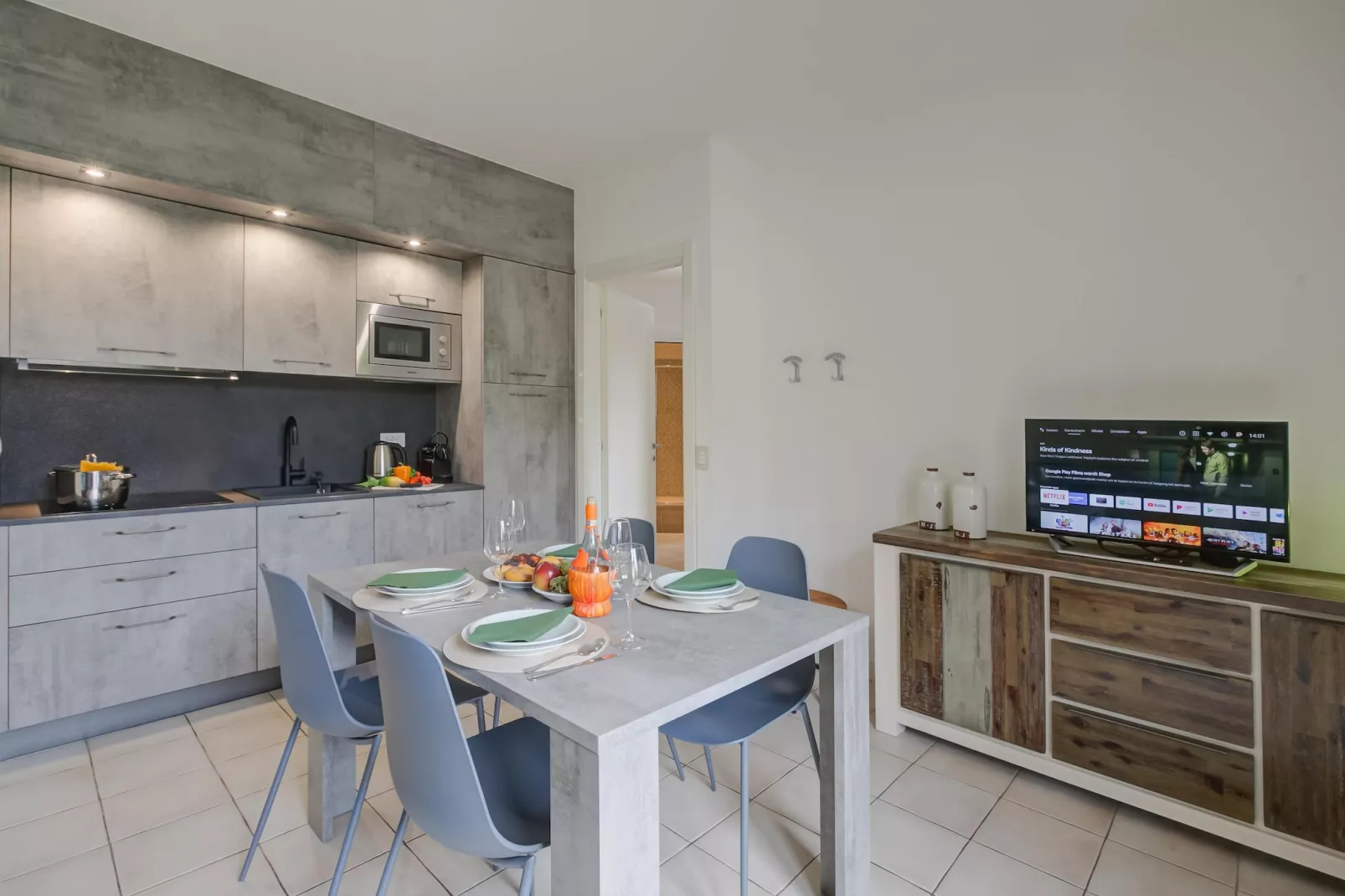 RESIDENCE PORTO LETIZIA - VILLAGE-TRILOCALE 6 PAX DELUXE 8229 - VGB6D - Eetkamer