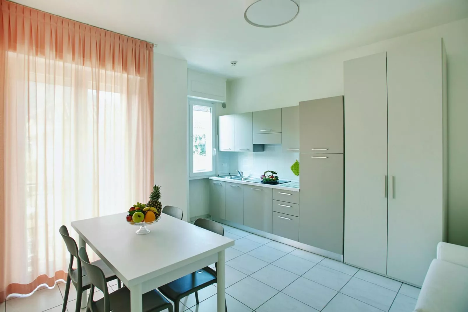Residence Miriam Pietra Ligure - B4 SUP/B4SU renoviert in 2014 - Keuken