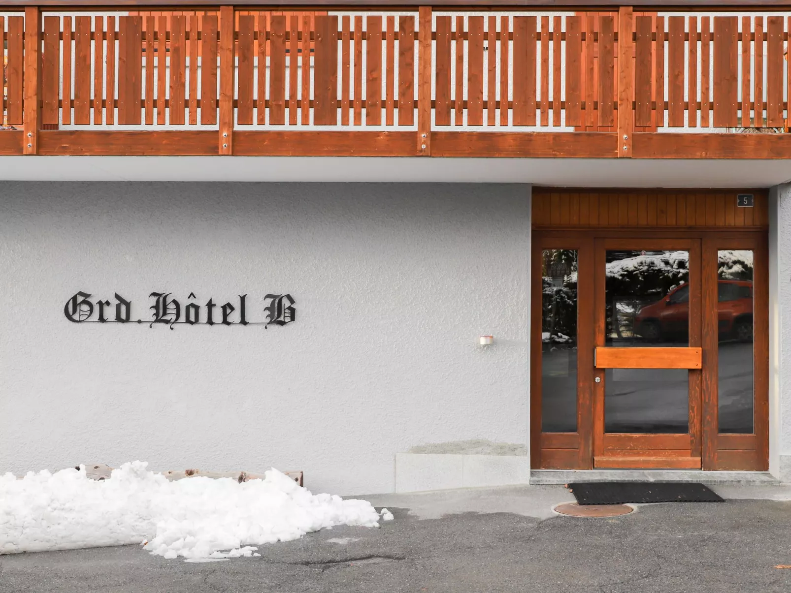 Grand-Hôtel B35 - Buiten