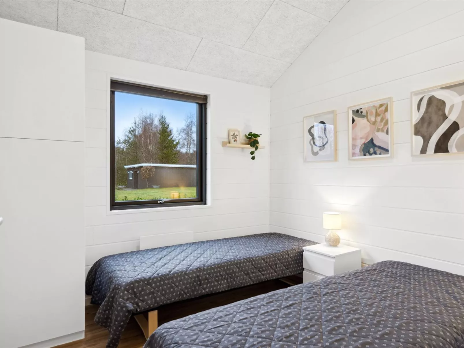 "Skakke" - 900m from the sea - Binnen